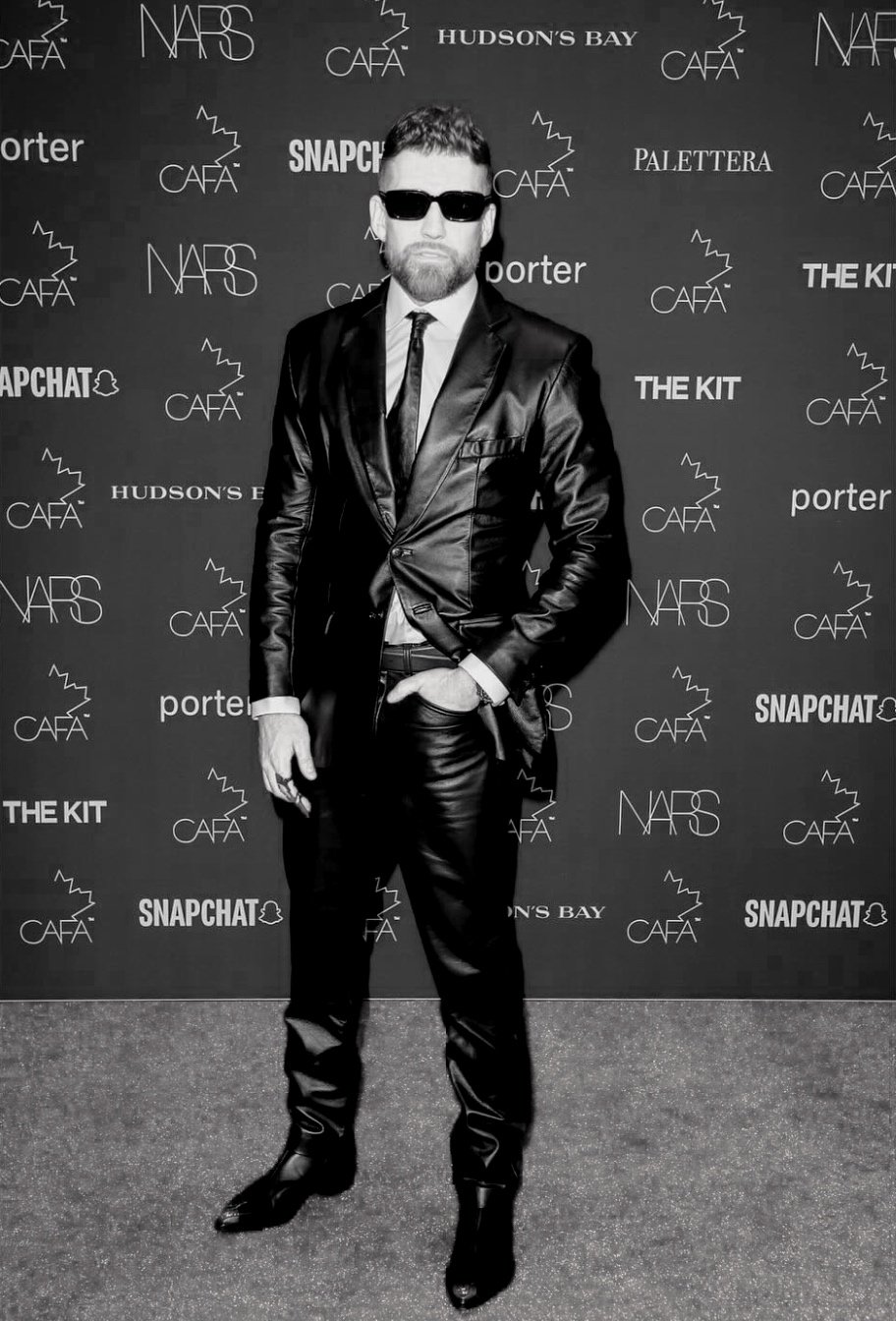   NICK MERZETTI  is an international award-winning photographer specializing in Fashion, Editorial, Creative Advertising, Celebrity portraits and Food/Drinks Photography. Merzetti’s work has been featured in the pages of Harpers Bazaar, VOGUE, FASHIO