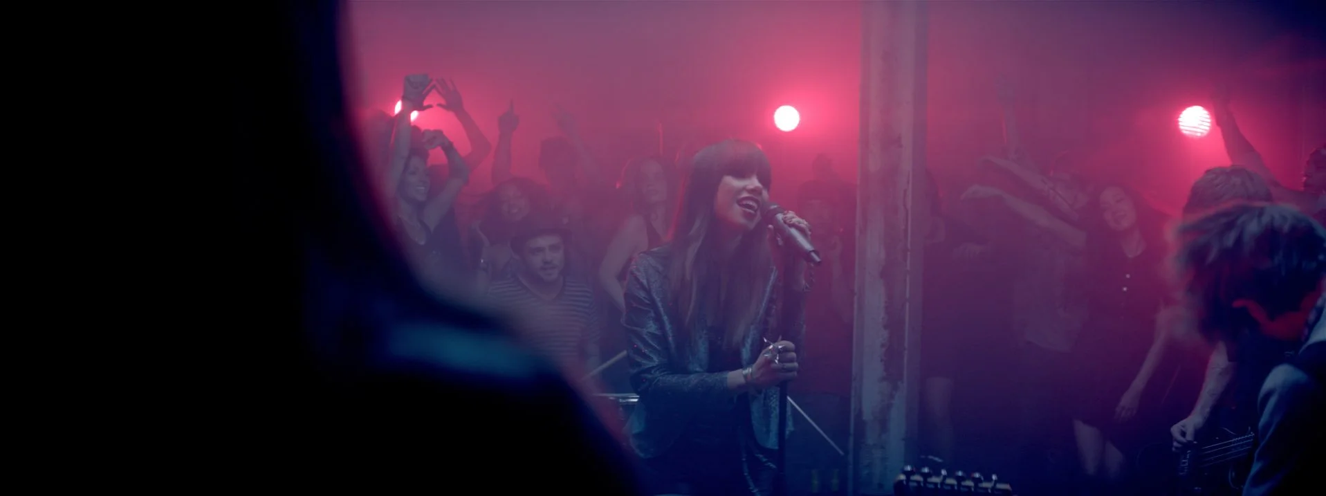 CARLY RAE JEPSEN • This Kiss