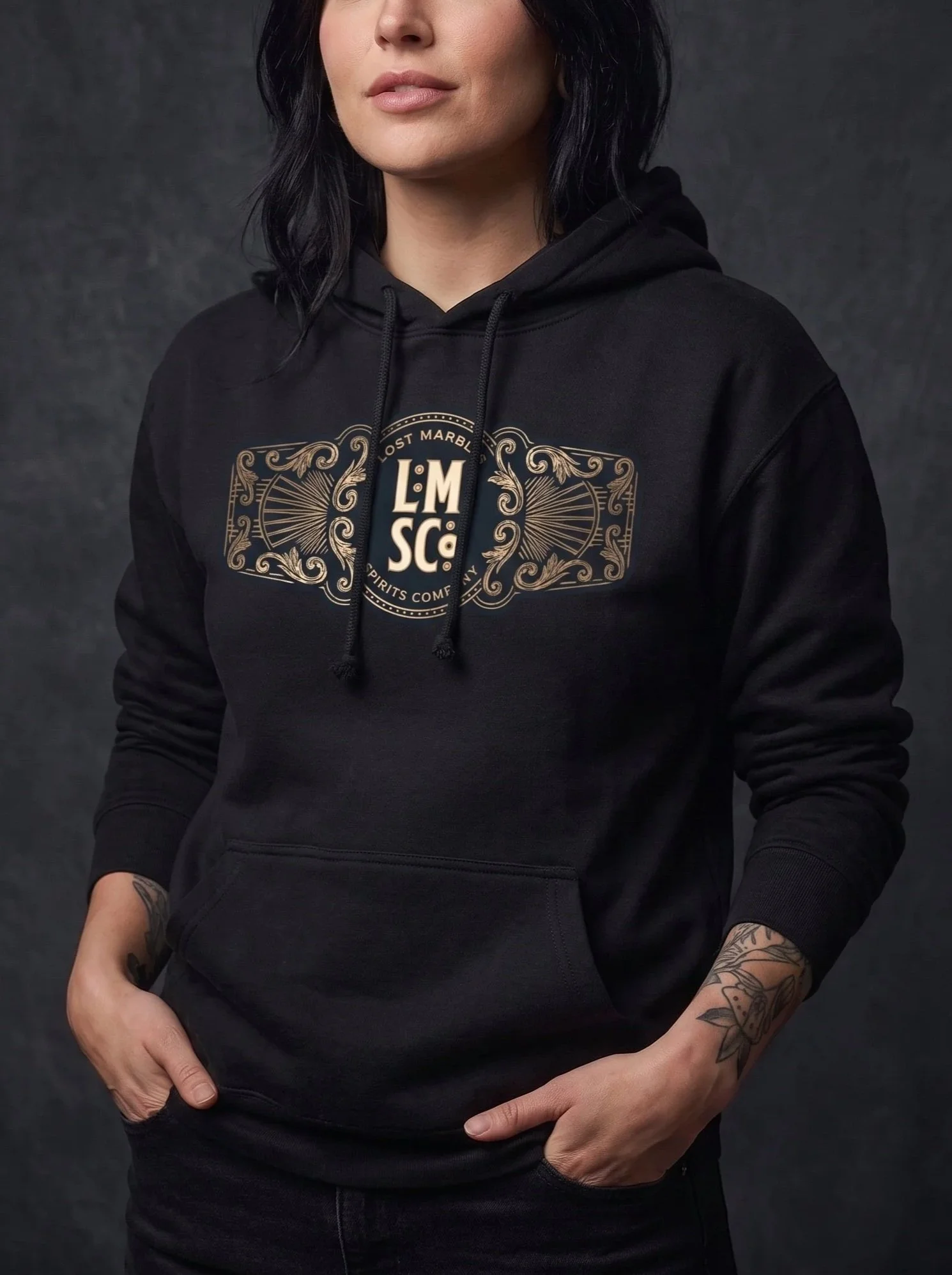 Put_woman_in_hoodie_2K_202607141504.jpg