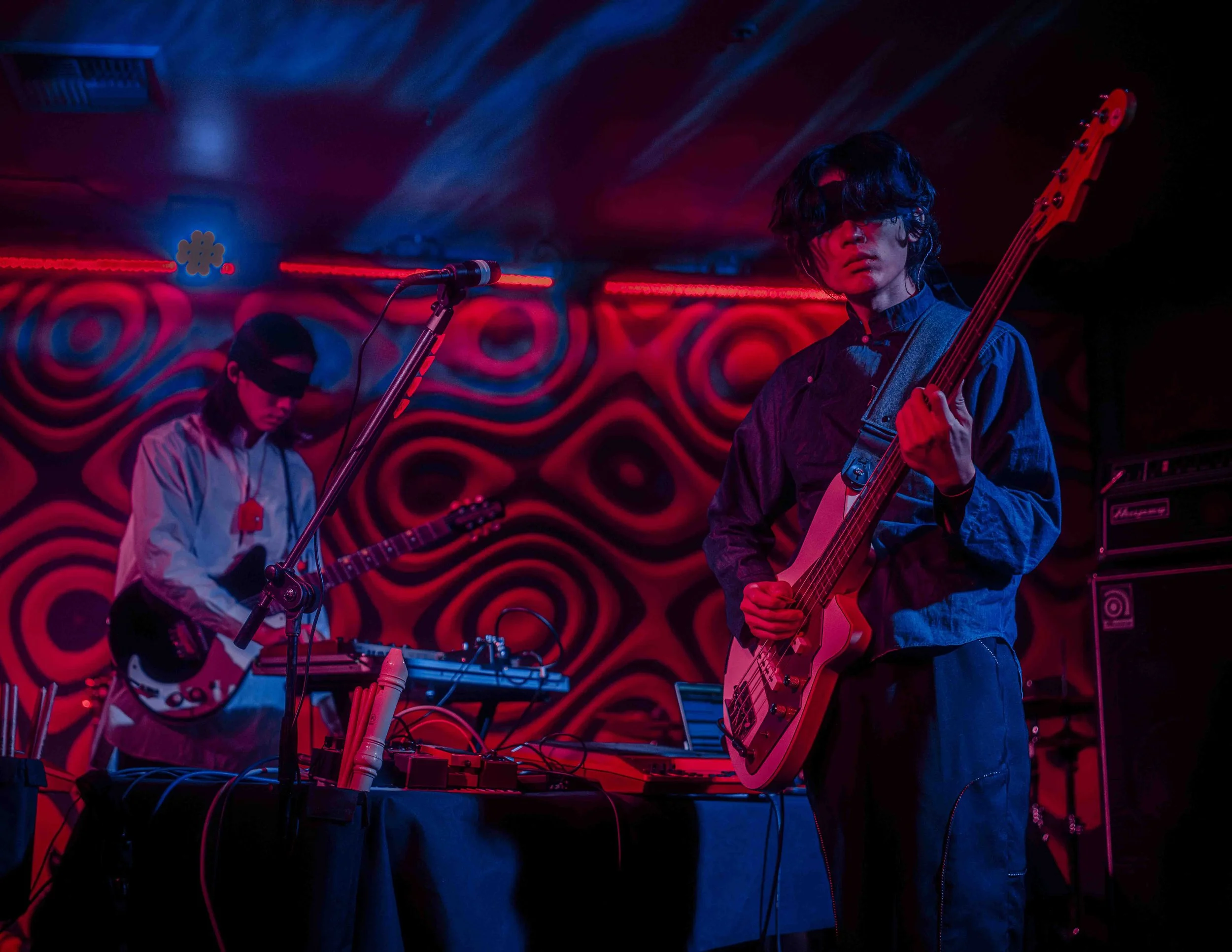 Mong Tong live in Sacramento