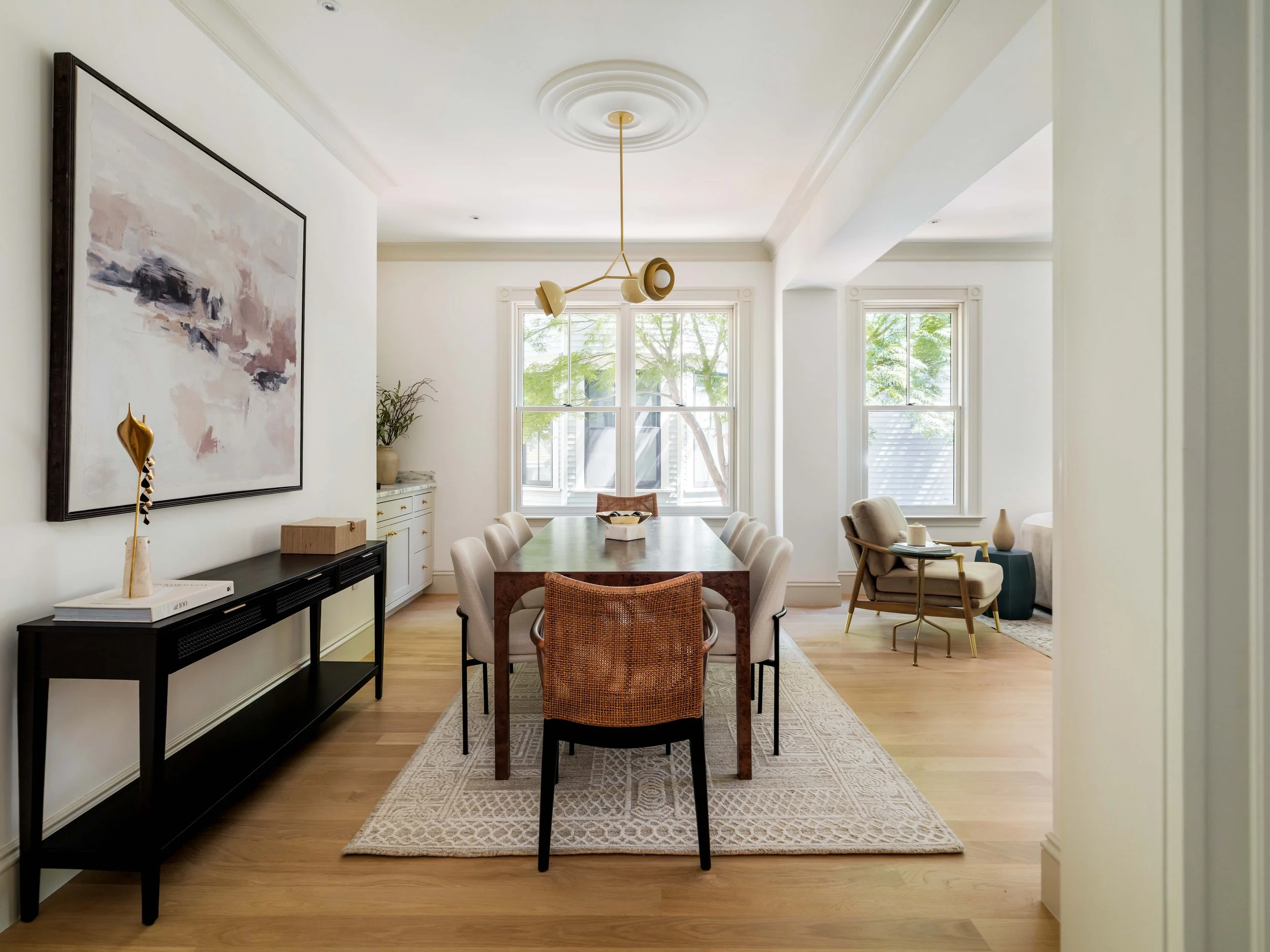 Dining Room-0979162.jpg