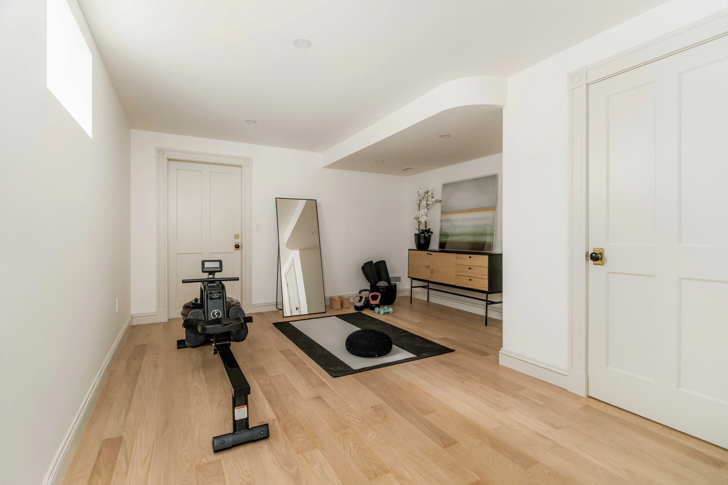 Lower Level-08546.jpg