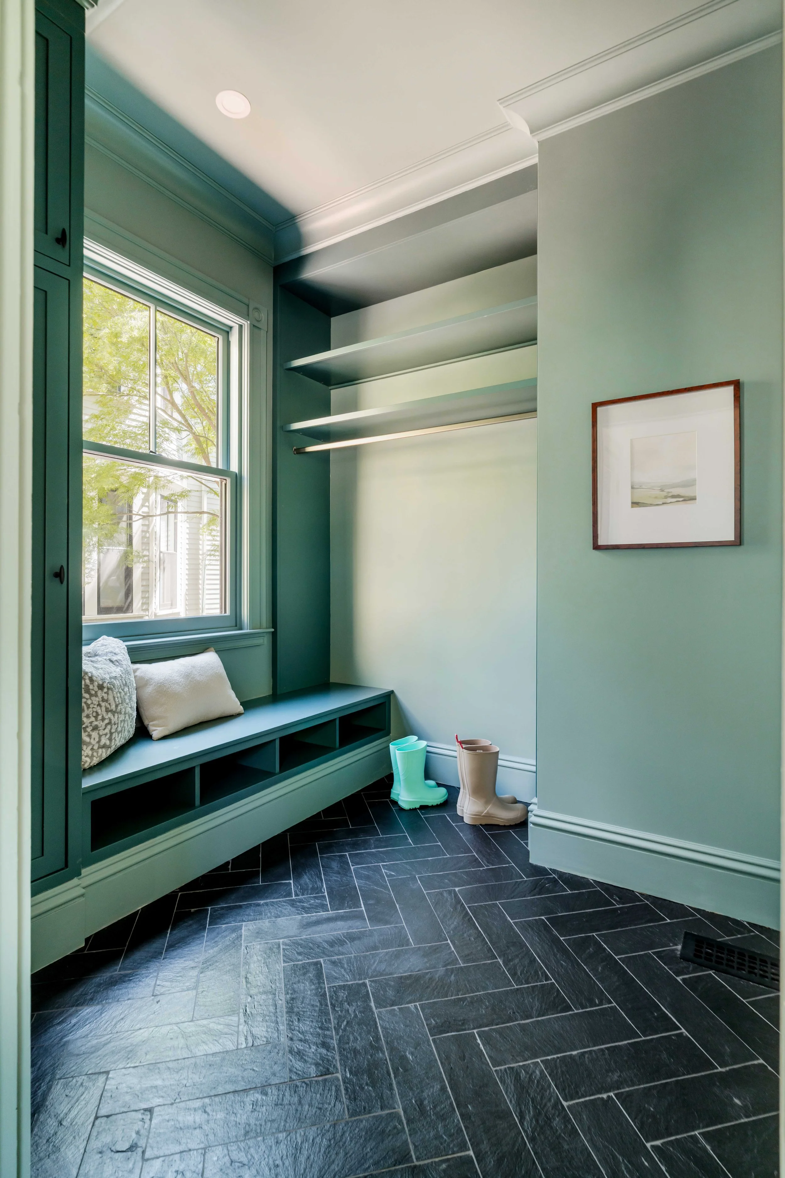 MUDROOM-0979367.jpg