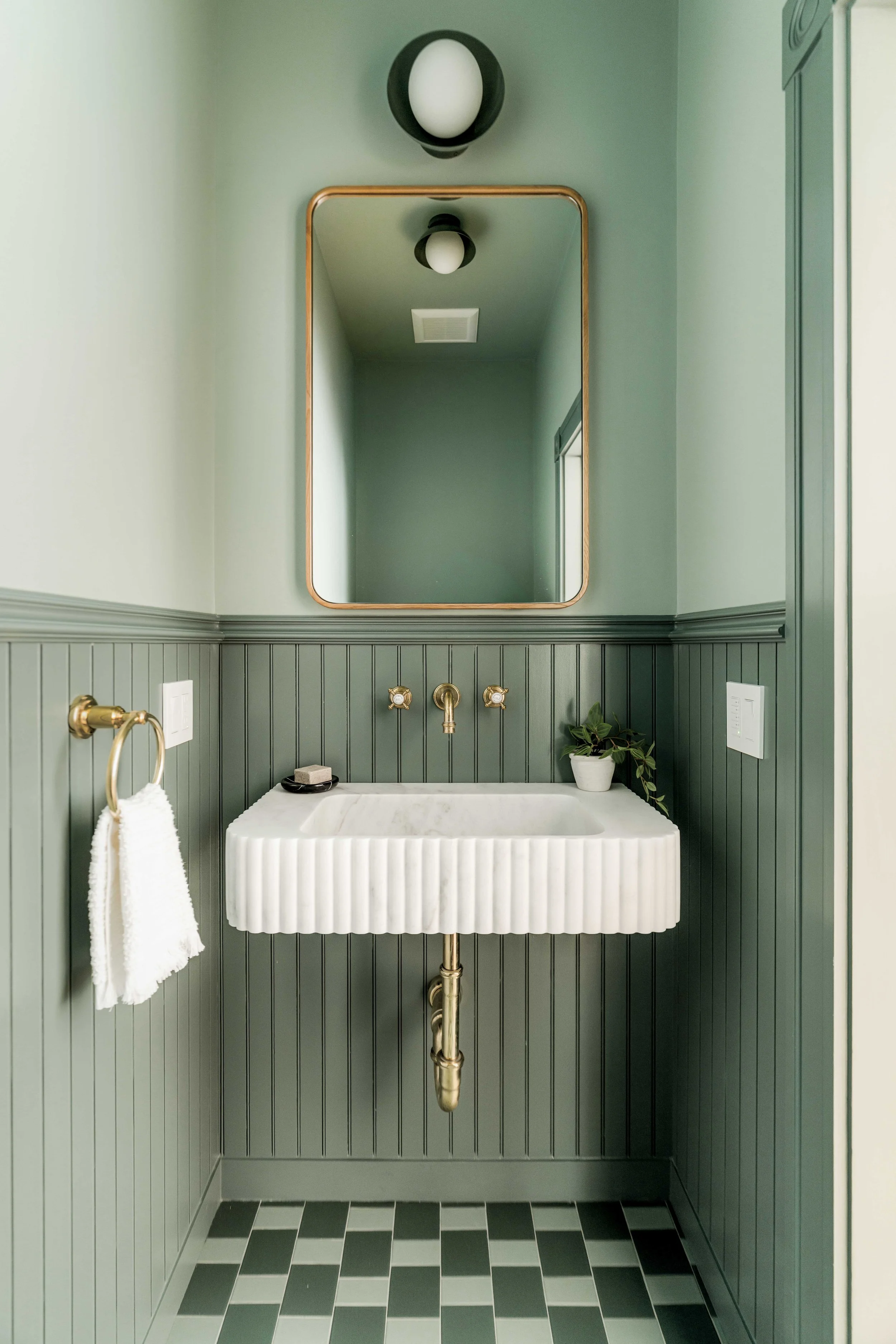 Powder Room-08397.jpg