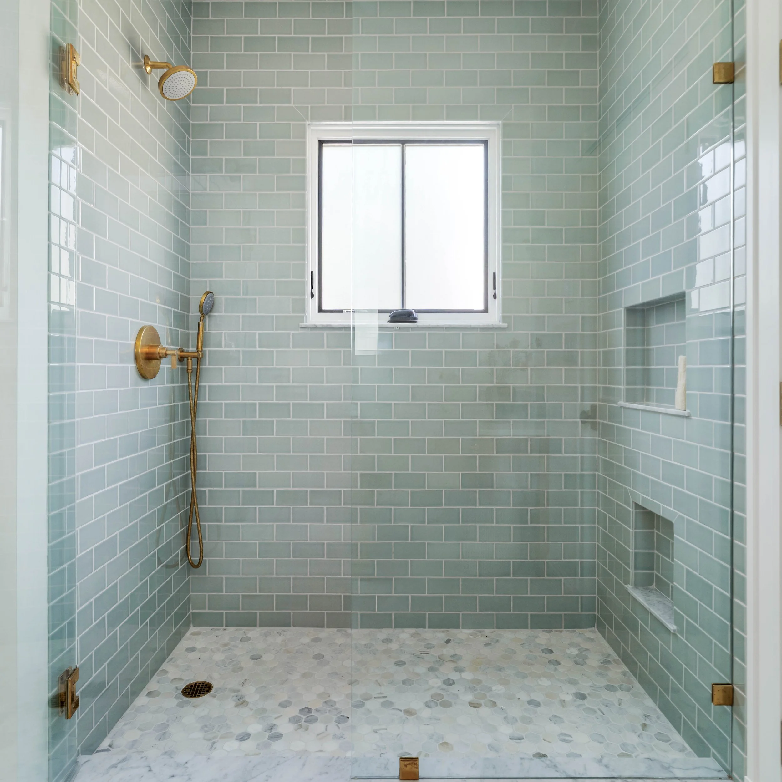 Primary Bed  Bath-0979576.jpg