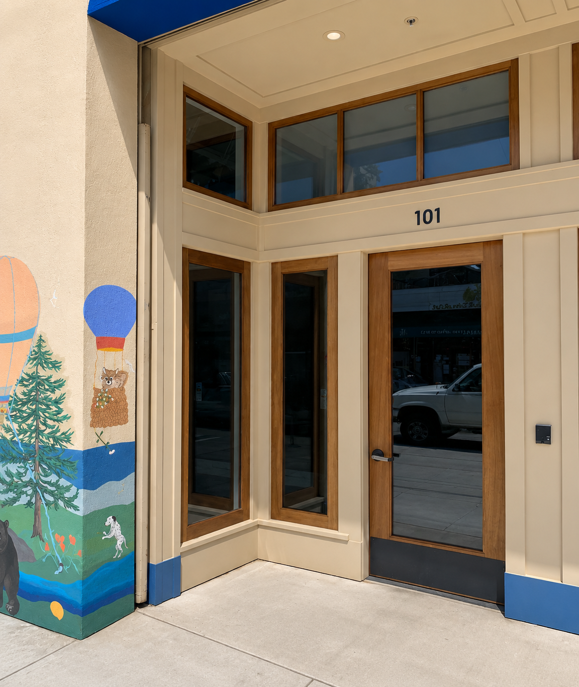Pacific American Group | Commercial Properties | 930 Cole Street, San Francisco, CA | 9,600 sq. ft. | Entrance View