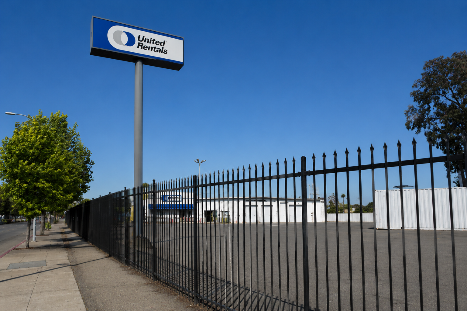 Pacific American Group | Industrial Properties | 700 98th Ave, Oakland, CA | 188,000 sq. ft. | Sign View
