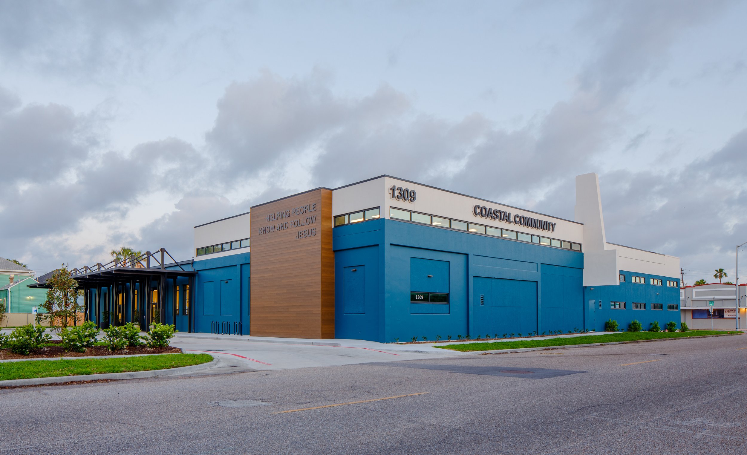 Coastal_Exterior_Street_Side_002.jpg