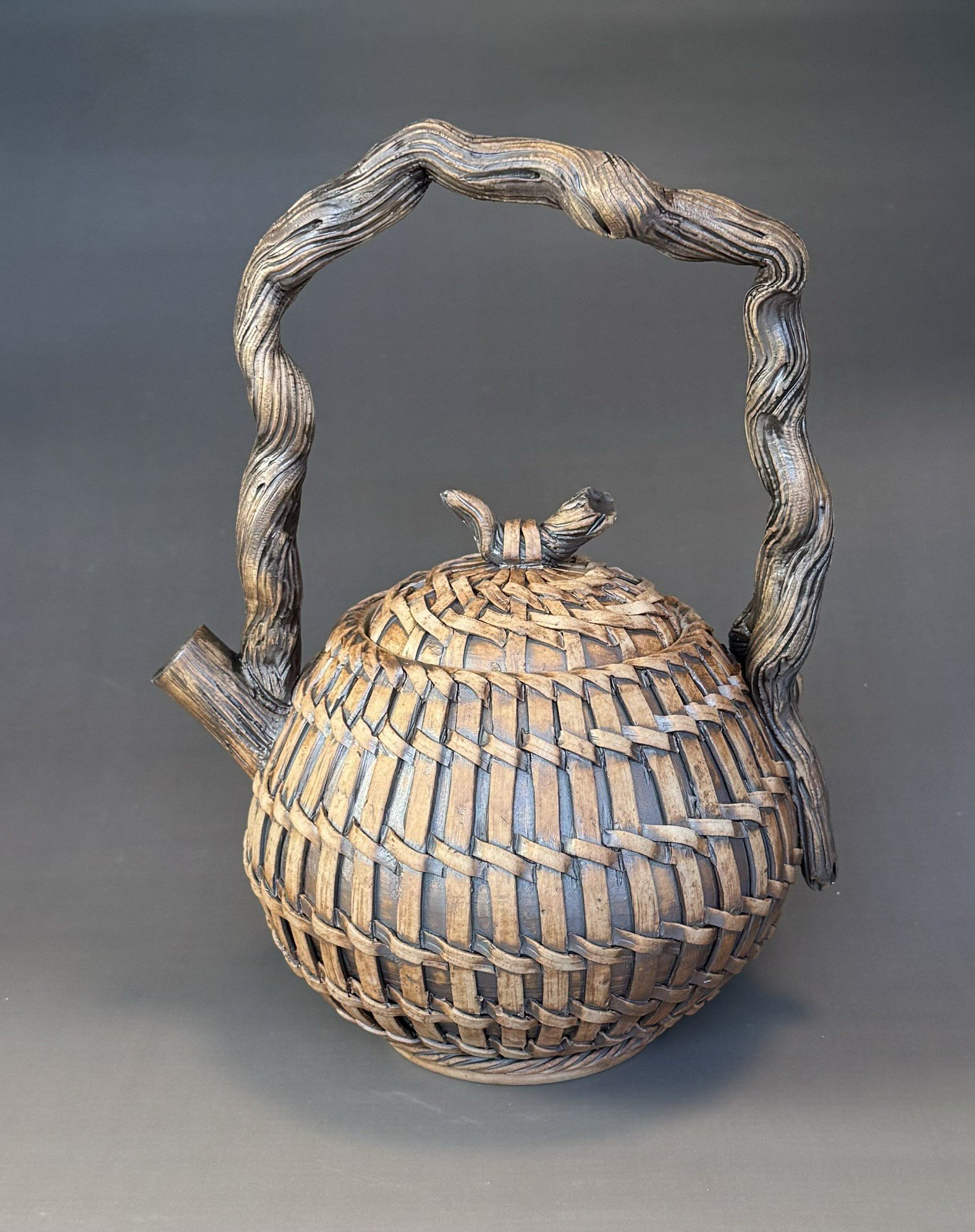StrictlyFunctional2025show.Fisherman'sweaveTeapot1.JPEG