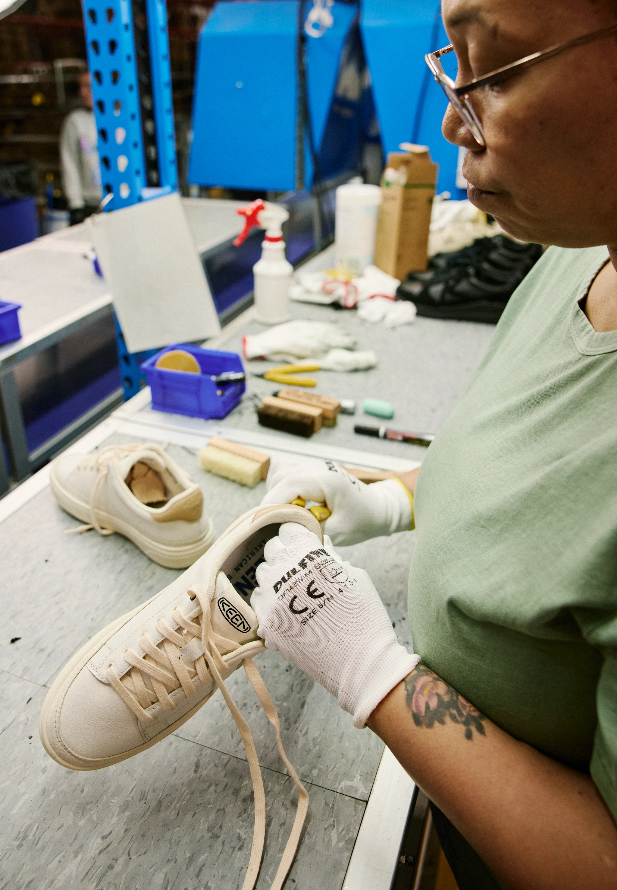SS26_US_KEENMade_Factory_1032991_0826.png
