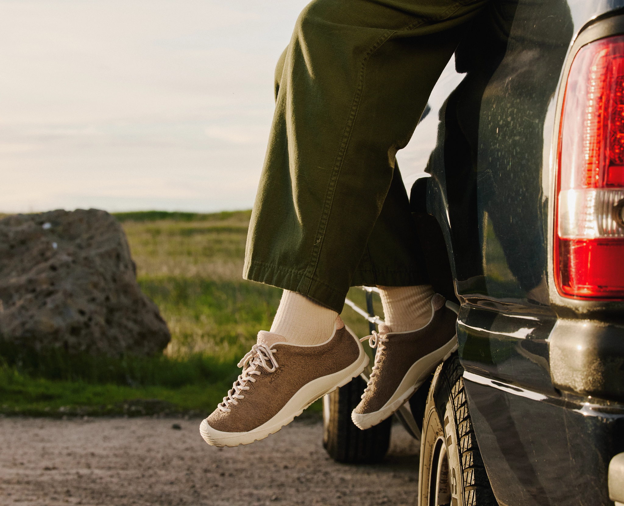 SS26_US_KEENMade_LA_1033157_Lifestyle_3769.png