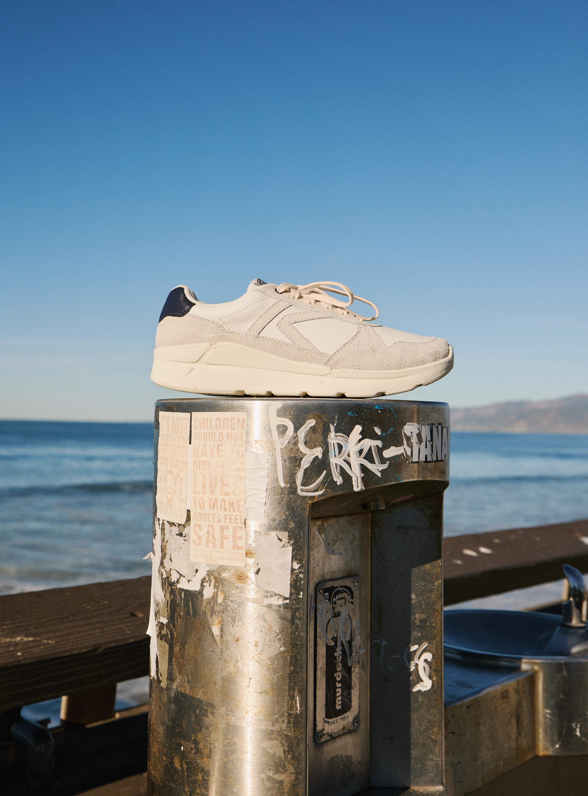 SS26_US_KEENMade_LA_1033096_Lifestyle_2215.png