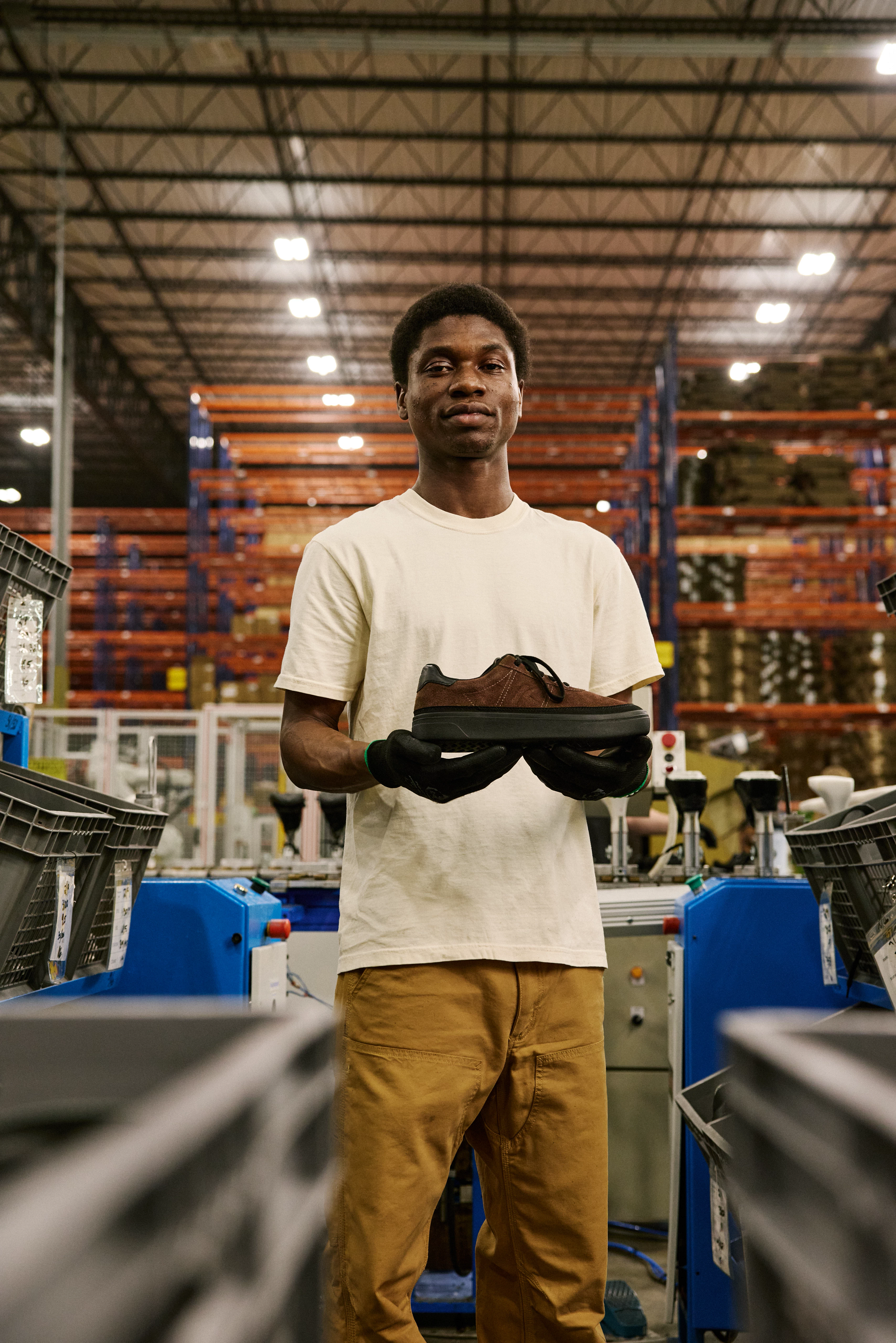 SS26_US_KEENMade_Factory_1033118_0575.png