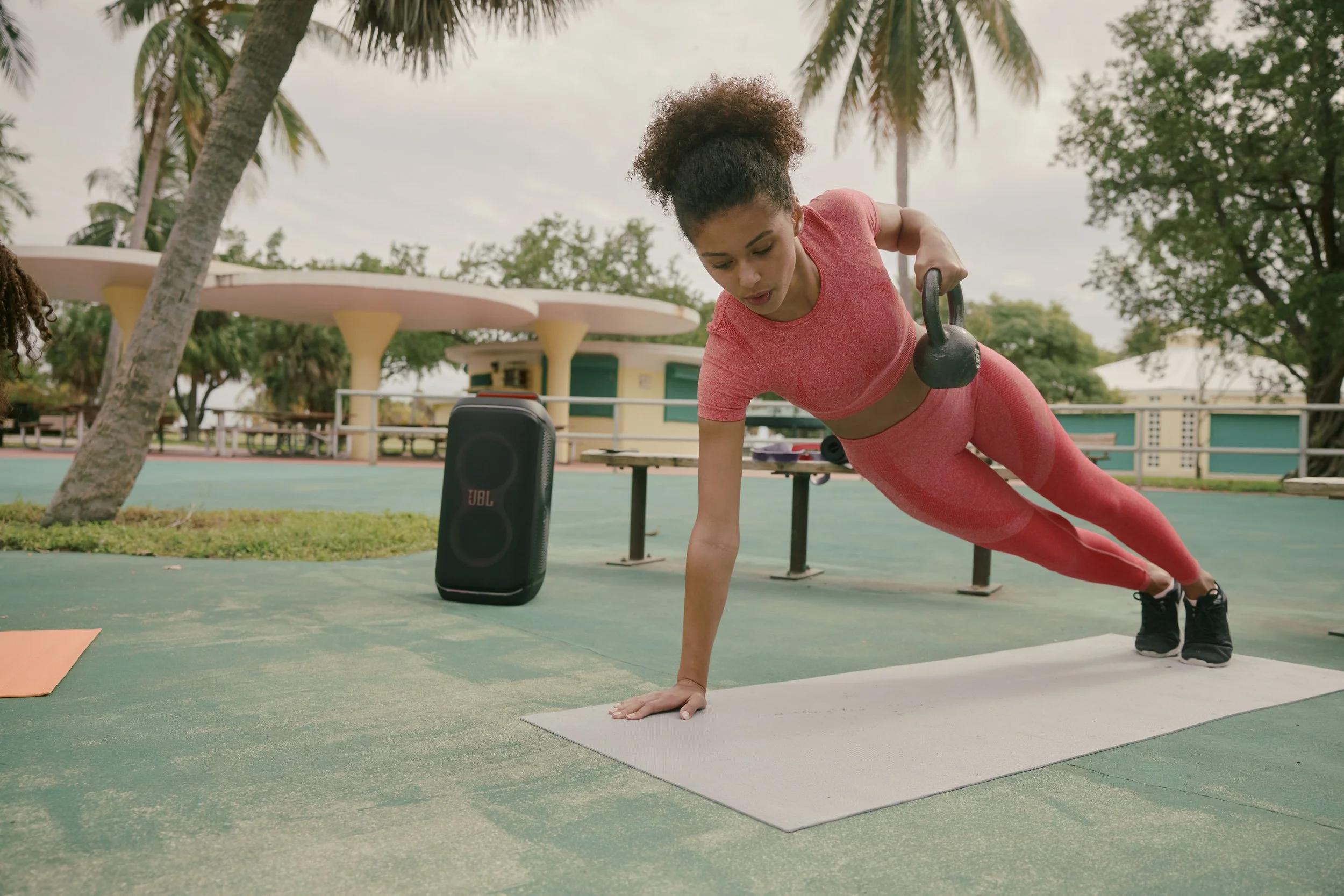 JBL_PARTY_BOX_AW_WORKOUT_A_01544.JPG