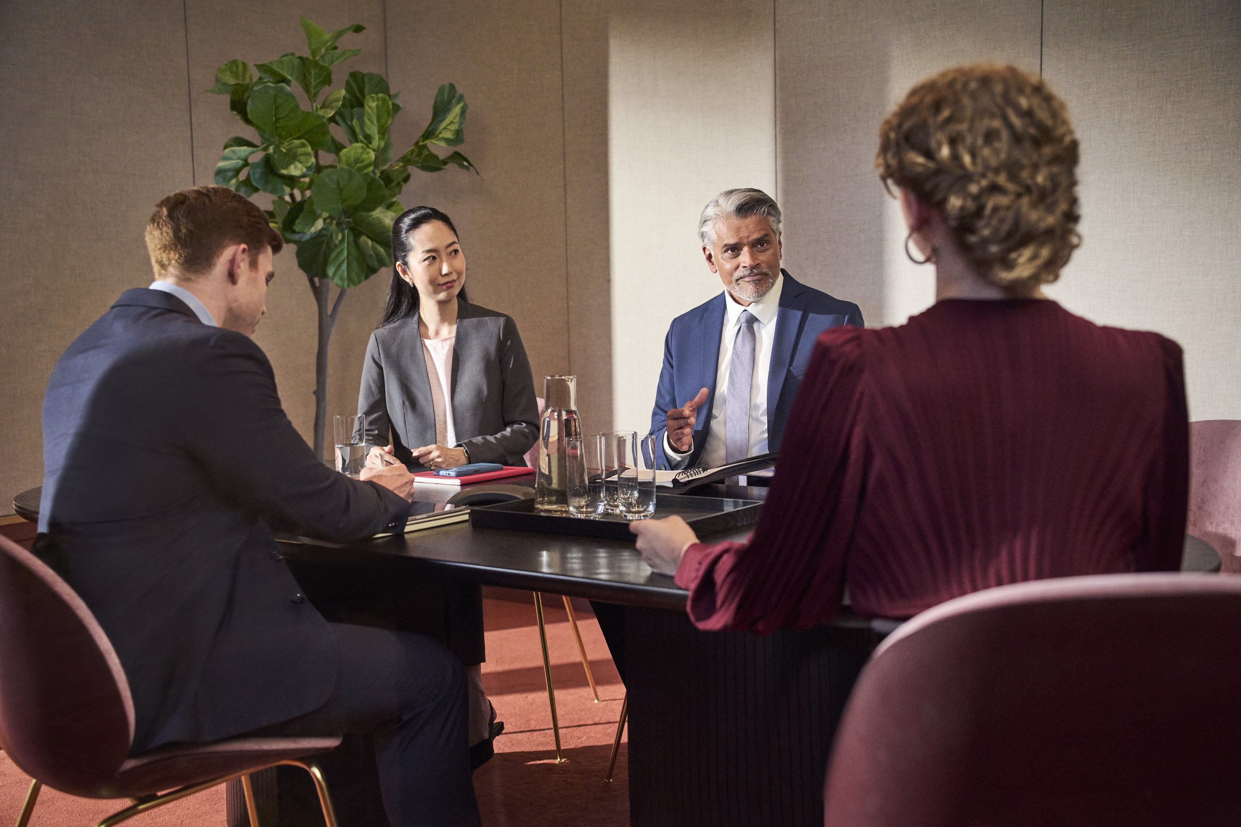 FORMAL_SCENE_05_0112_x3.jpg