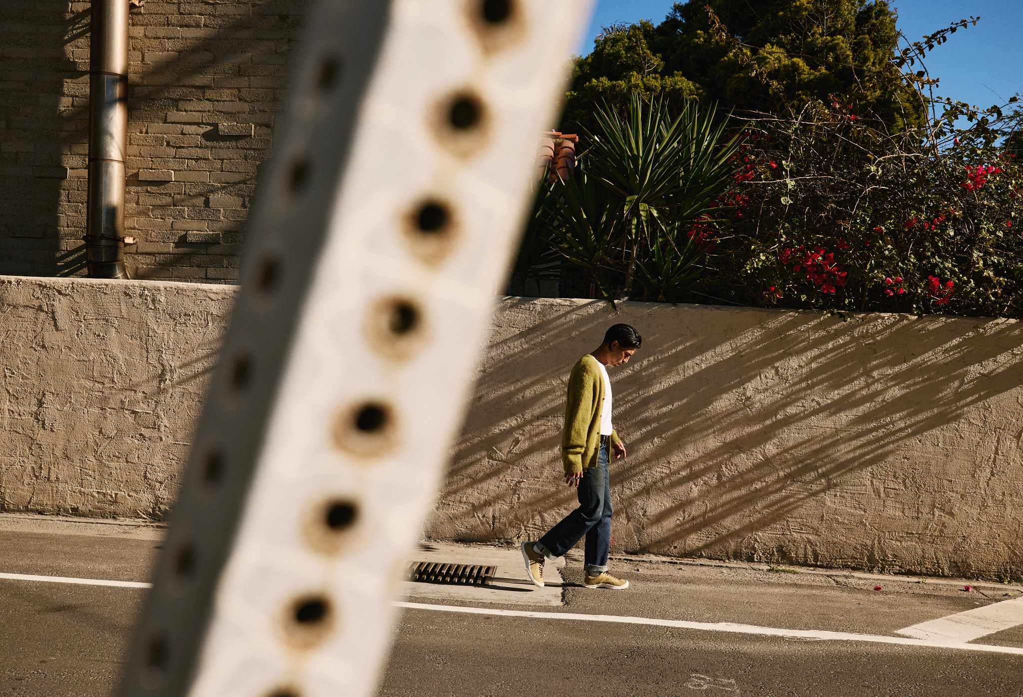 SS26_US_KEENMade_LA_1033156_Lifestyle_2457.png