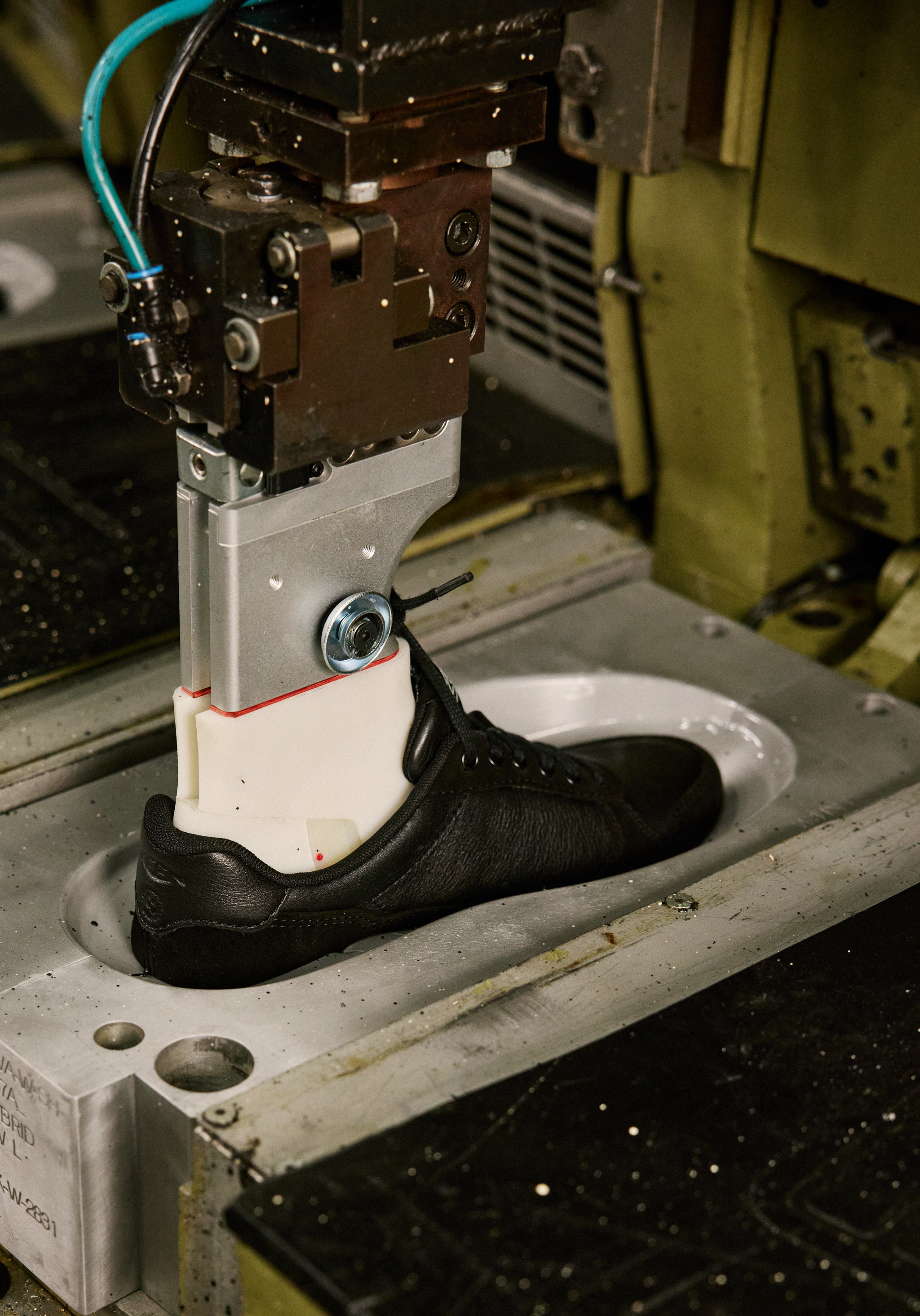 SS26_US_KEENMade_Factory_1033097_0199.png