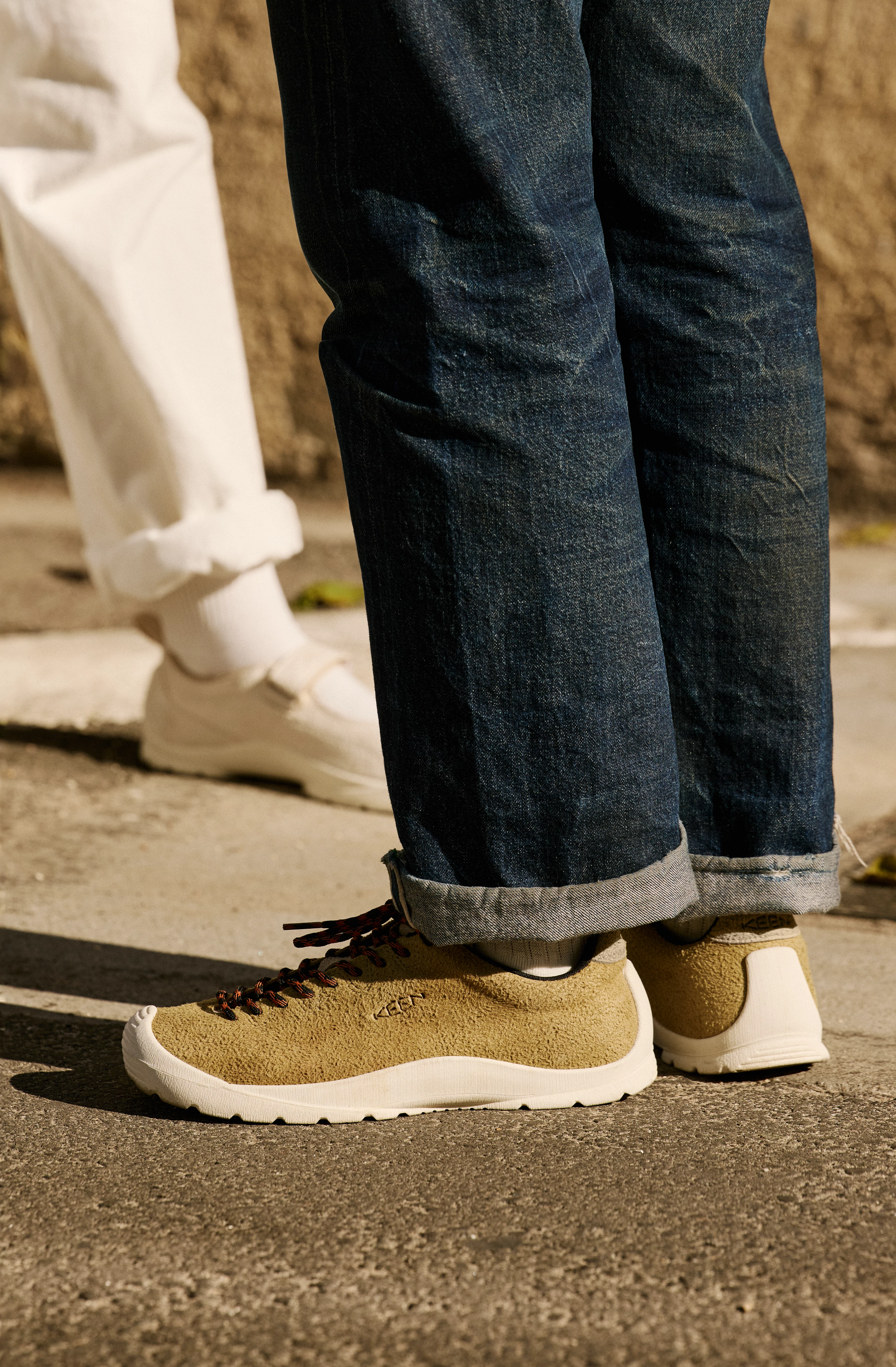 SS26_US_KEENMade_LA_1033156_Lifestyle_2531.png