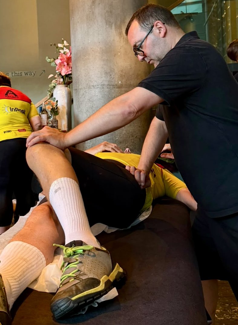 Sports Massage on IT Band and Tensor Fascia Latae