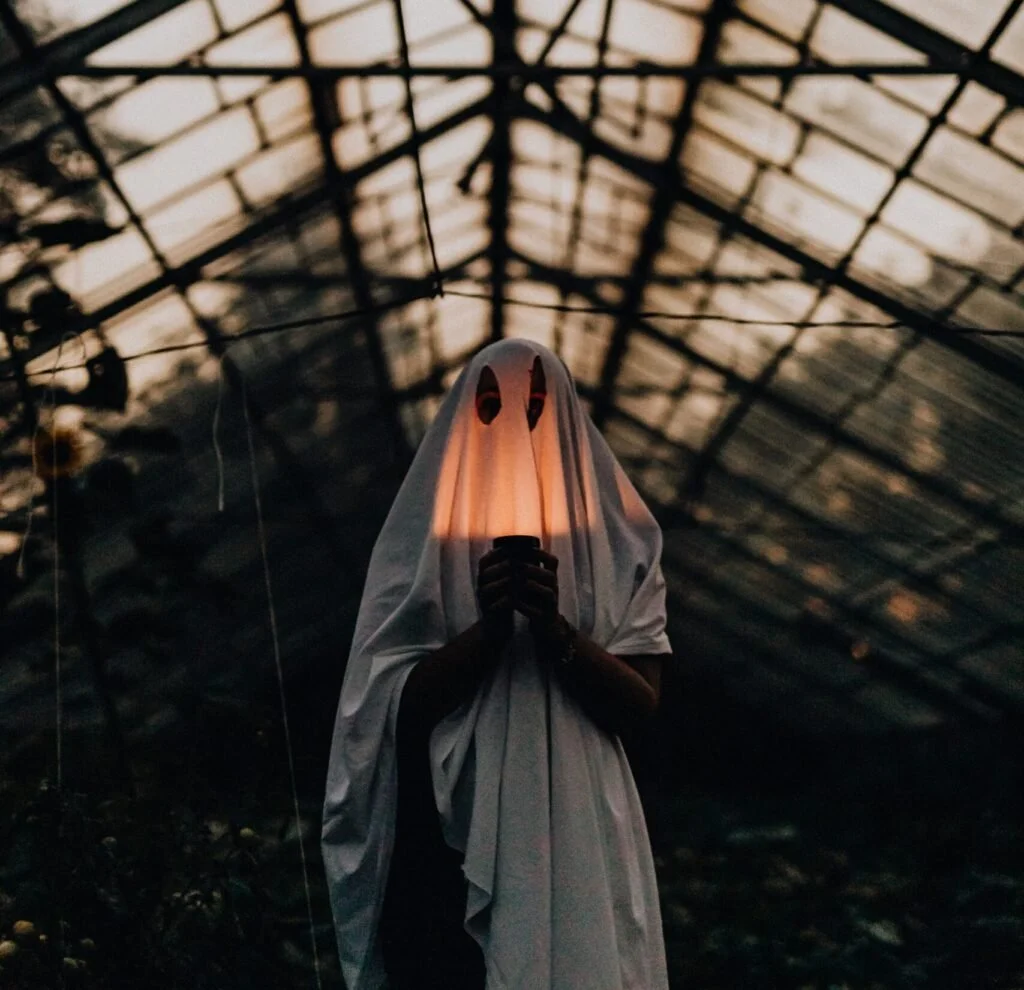 Horror Writing Workshop with the Folded Leaf