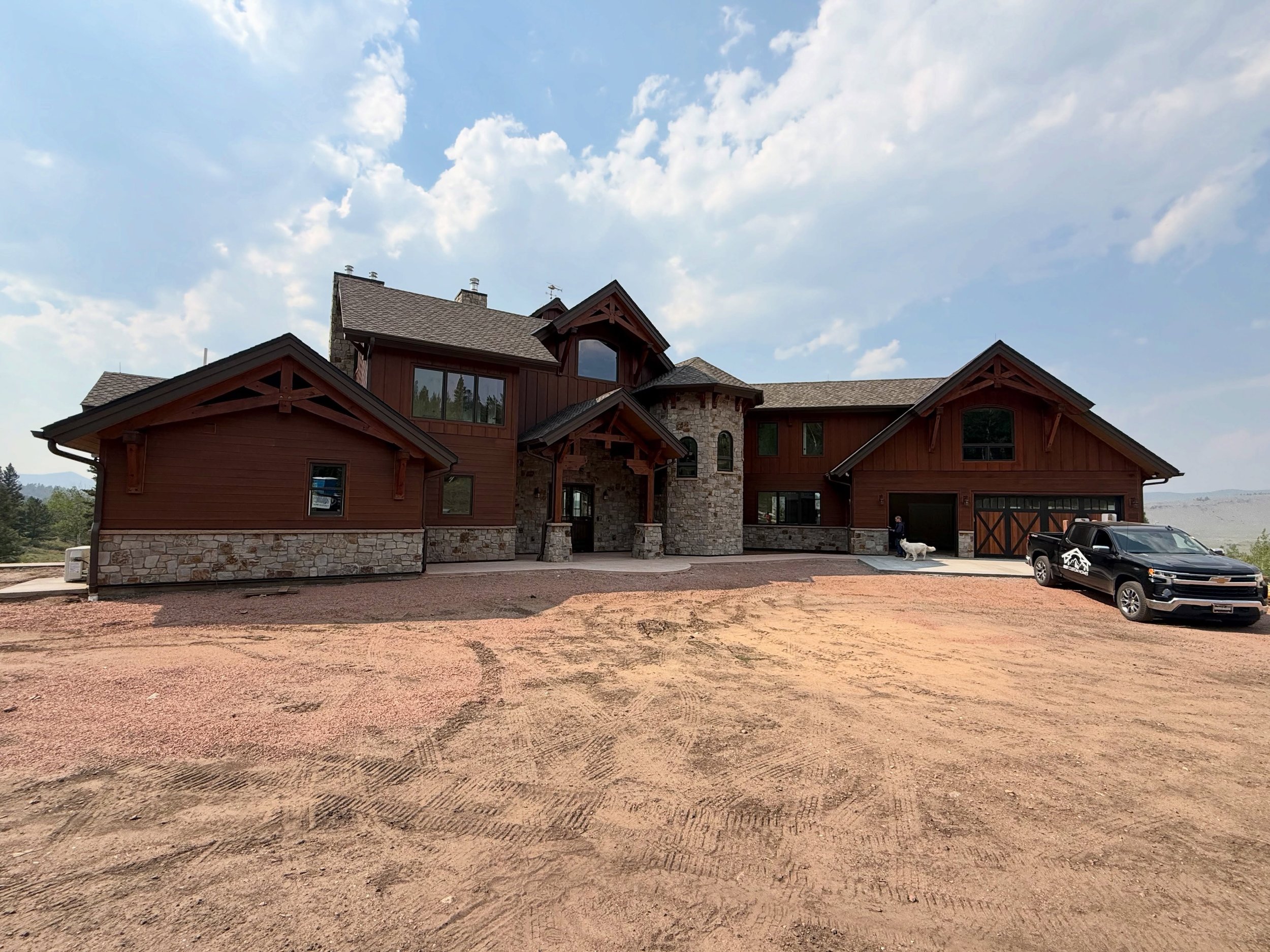 Bon Espirit is almost all wrapped up. We are working on a few interior finish items and the punchlist. Final grading and landscaping is in progress. We are so excited for the owners to enjoy their remote getaway!! #timber #timberhomeliving #custom #a