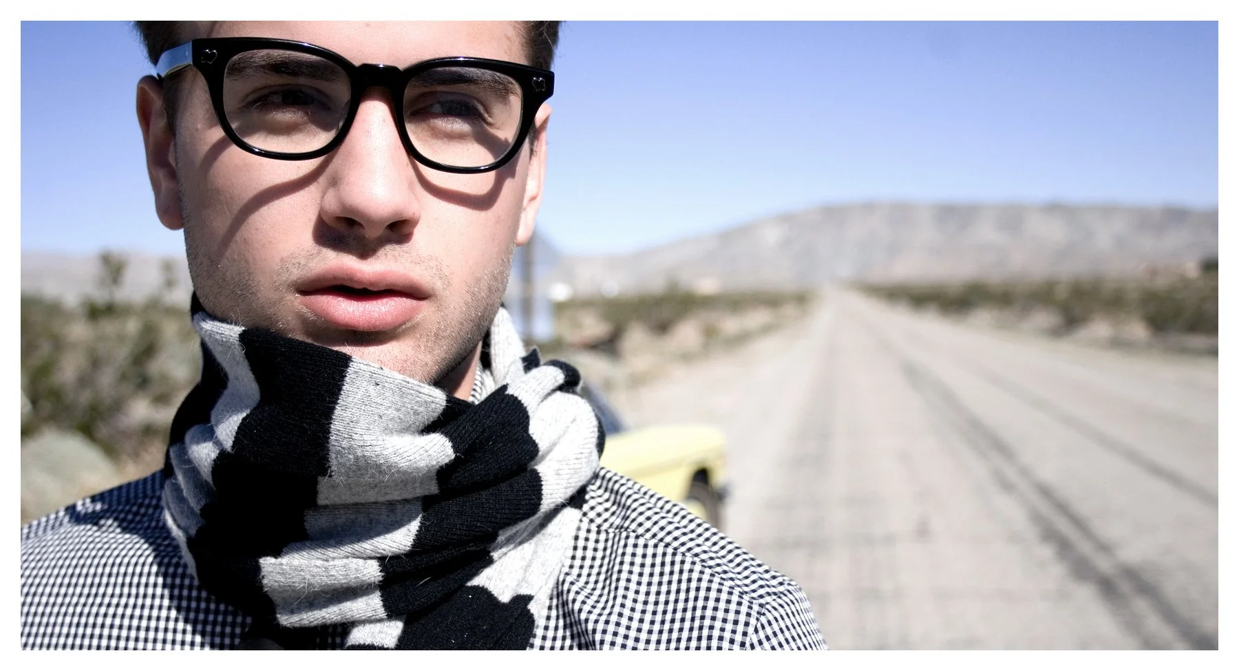 stiped scarf.jpg