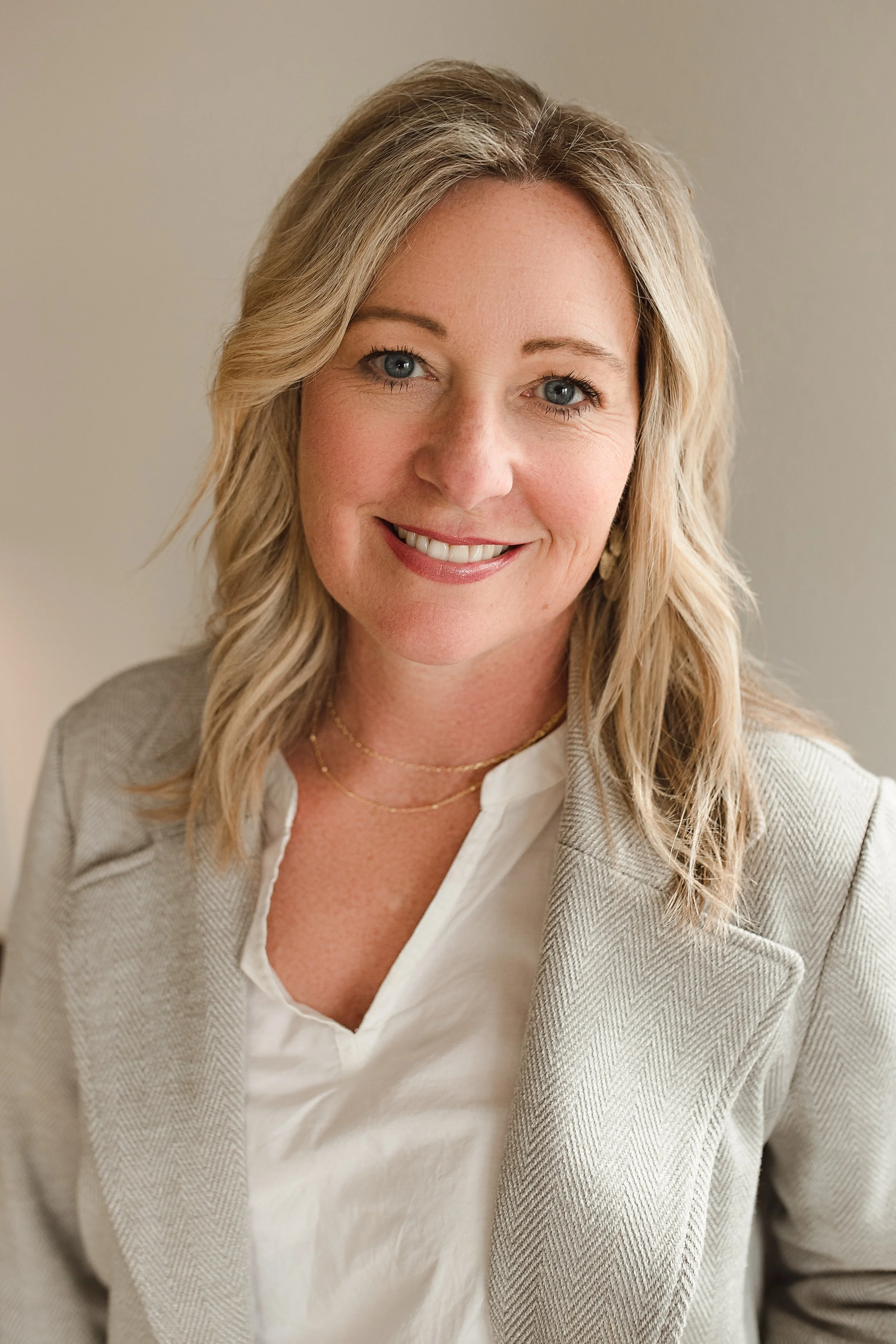 Jenny Arel Headshot