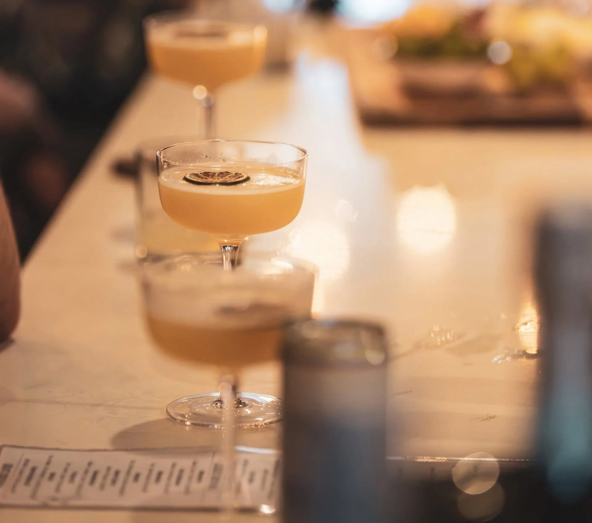 Lola's Eastport, neighborhood restaurant, serving craft cocktails and seasonal kitchen dishes, Eastport, Long Island