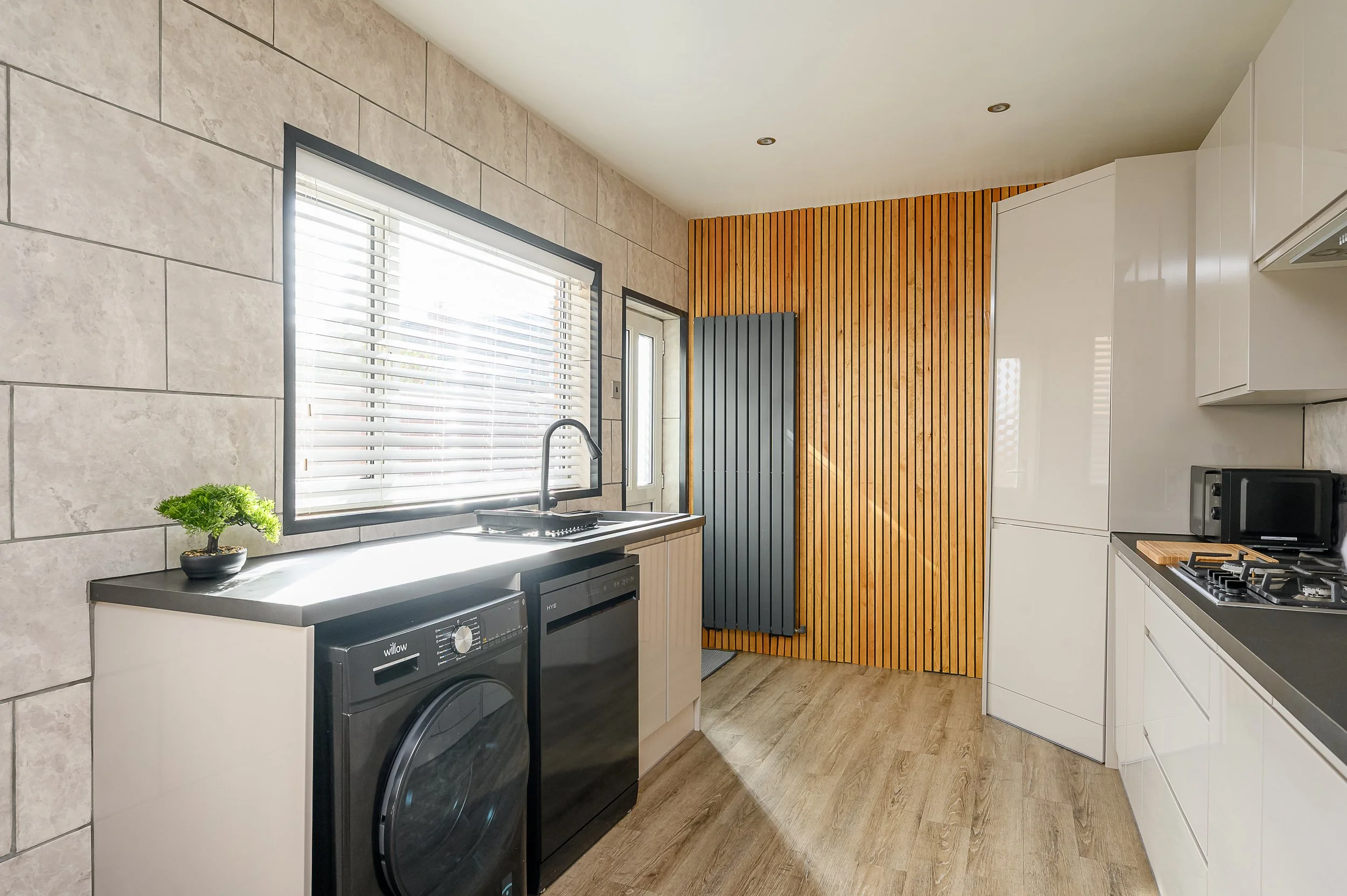 20 Brough st-15.jpg