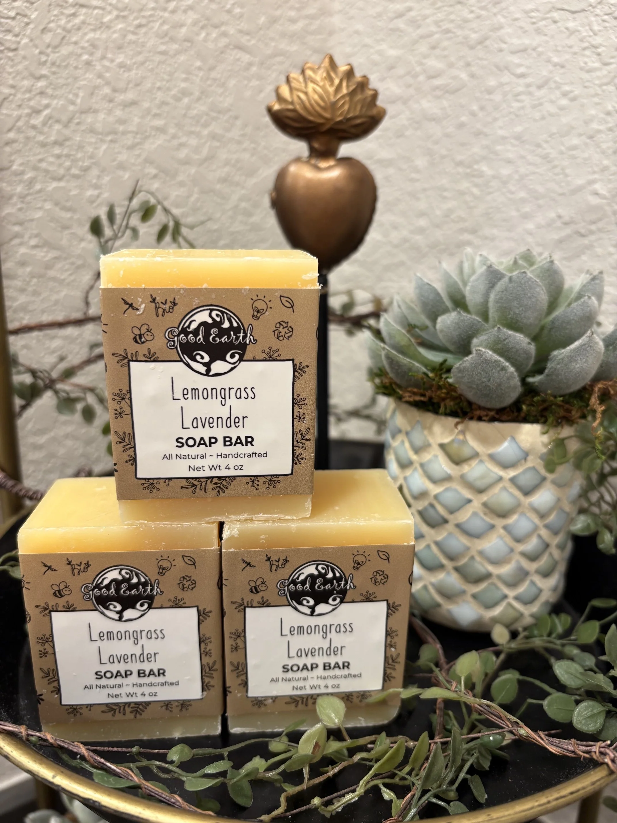 Good Earth Lemongrass Lavender Soap Bar