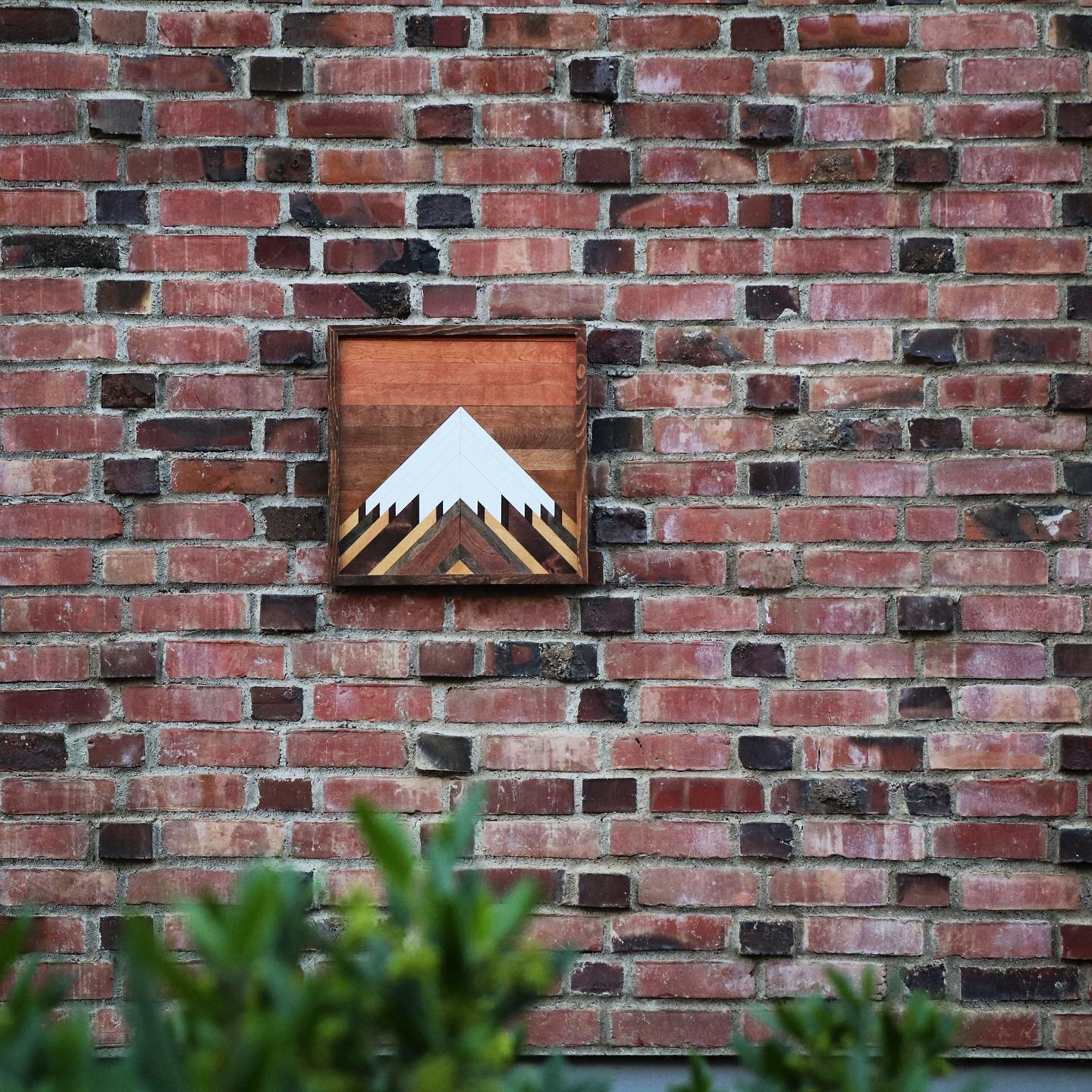 Each tiny effort builds on the next, so that brick by brick, magnificent things can be created.

#art #chico #upperpark #madeinchico #wallart #woodart #reclaimedwood #chicocalifornia #madelocal #reclaimedart #reclaimed #create #localbuisness #brickwa