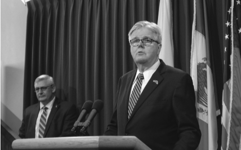 Professors react to Lt. Gov. Dan Patrick’s tenure removal plan