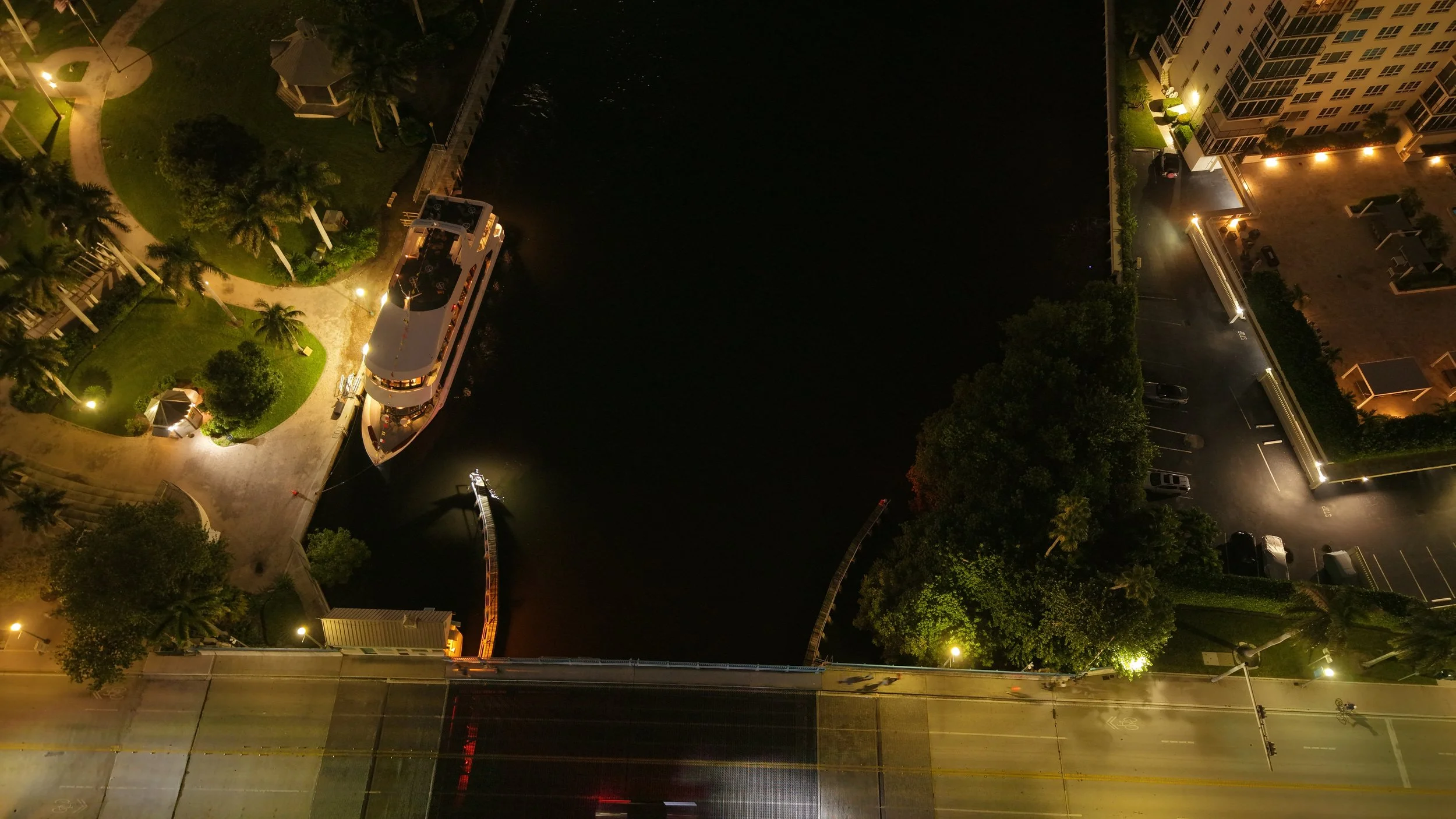 DJI_20251011193414_0075_D.JPG
