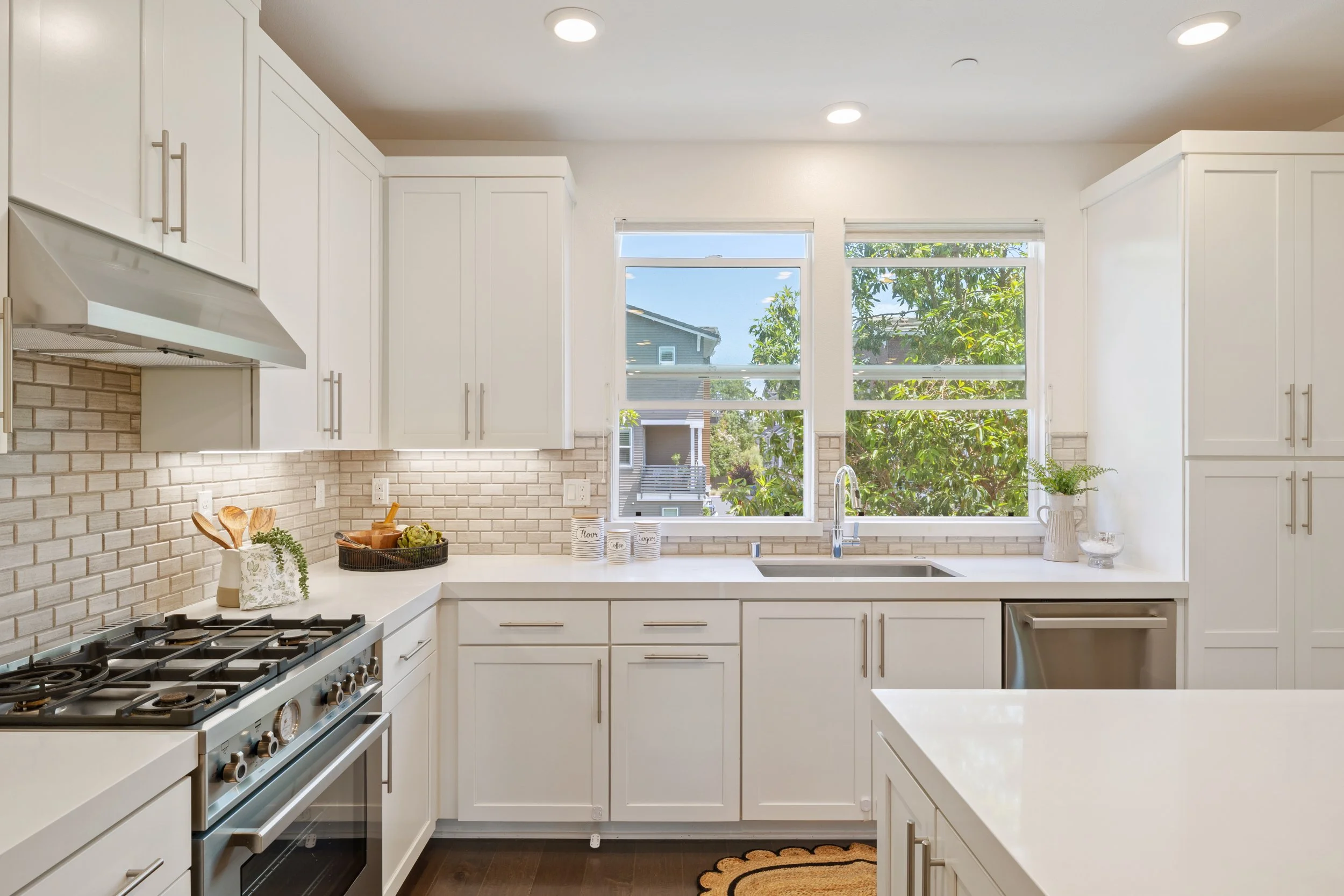 11-Mora_Matt_Anello-19-MLS.jpg