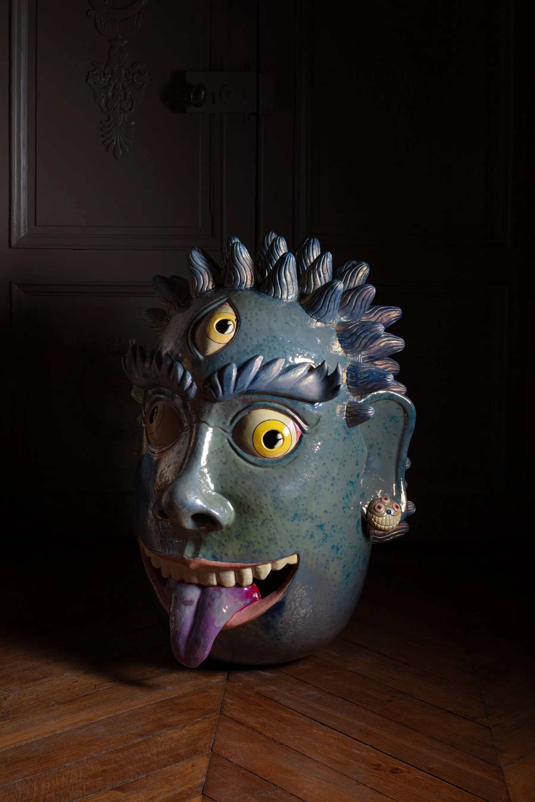 Khyāh II I Ceramic, Underglaze, In-glaze lustre I 32 x 23 x 22 in I 2025 I Photo credit: Anthony Girardi