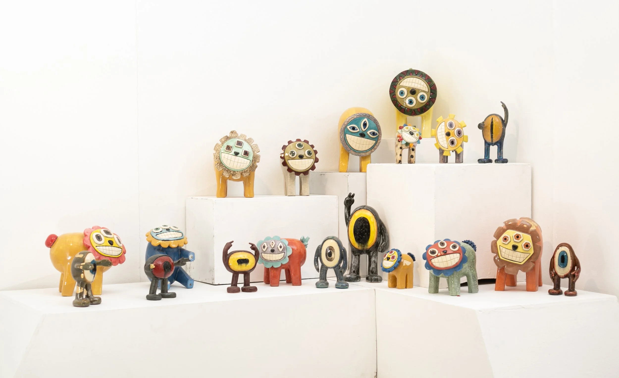 Companions I Ceramic, Underglaze I variable sizes I 2019-2020