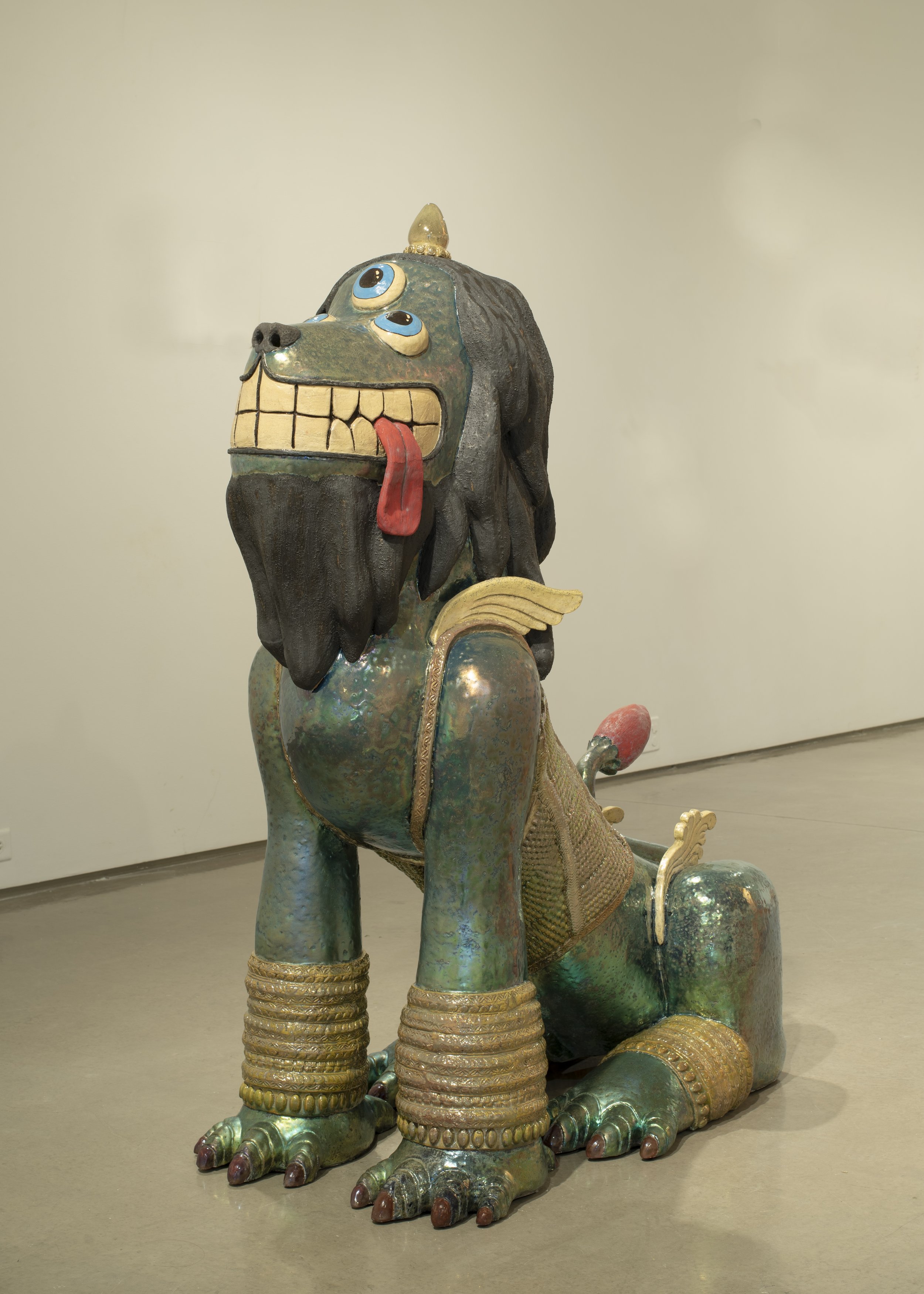 The Male Guardian Simha-Dog I Ceramic, Underglaze, In-glaze lustre I 144 x 114 x 63 cm I 2022-2023