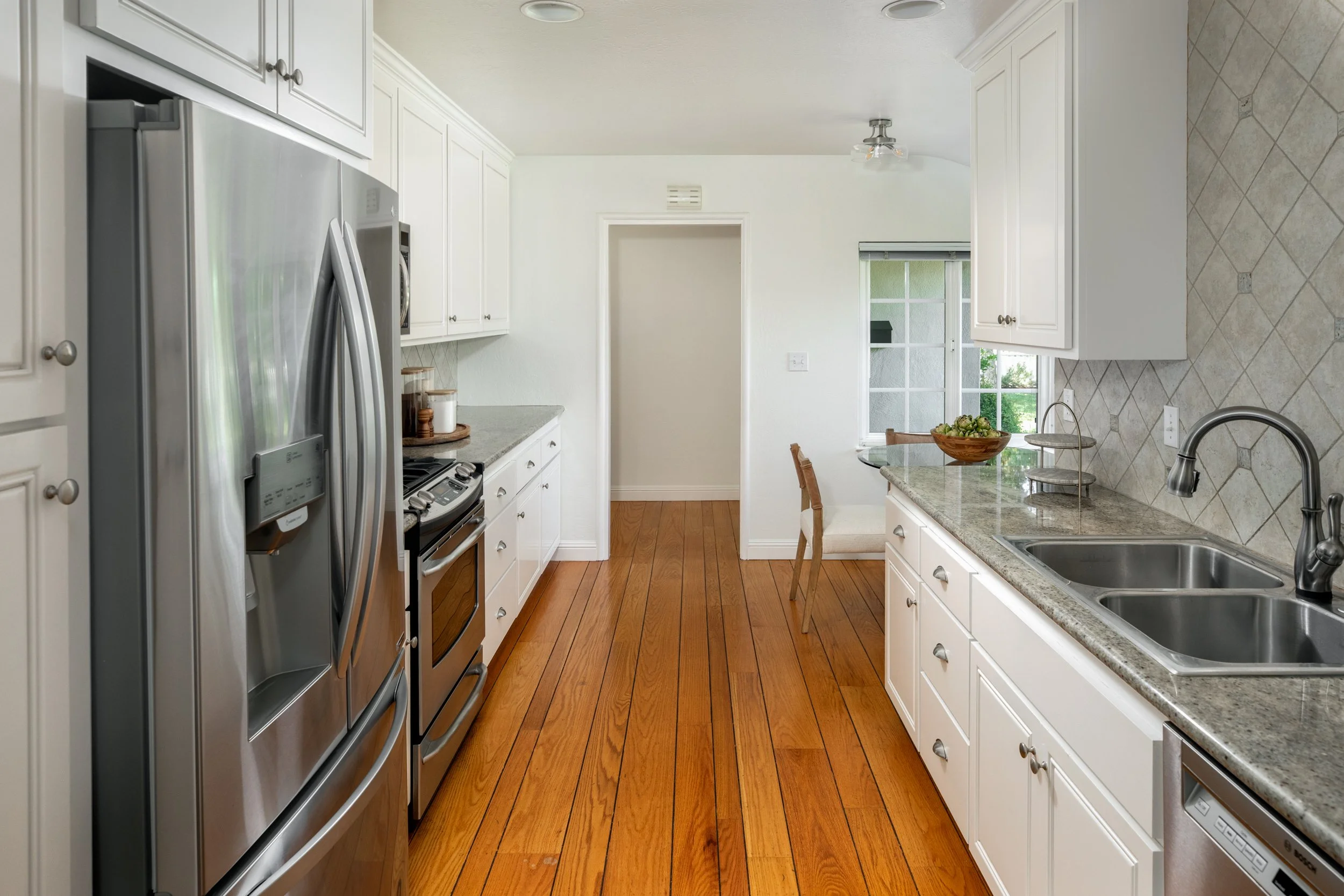 15-Carol_Matt_Anello-4925-MLS.jpg