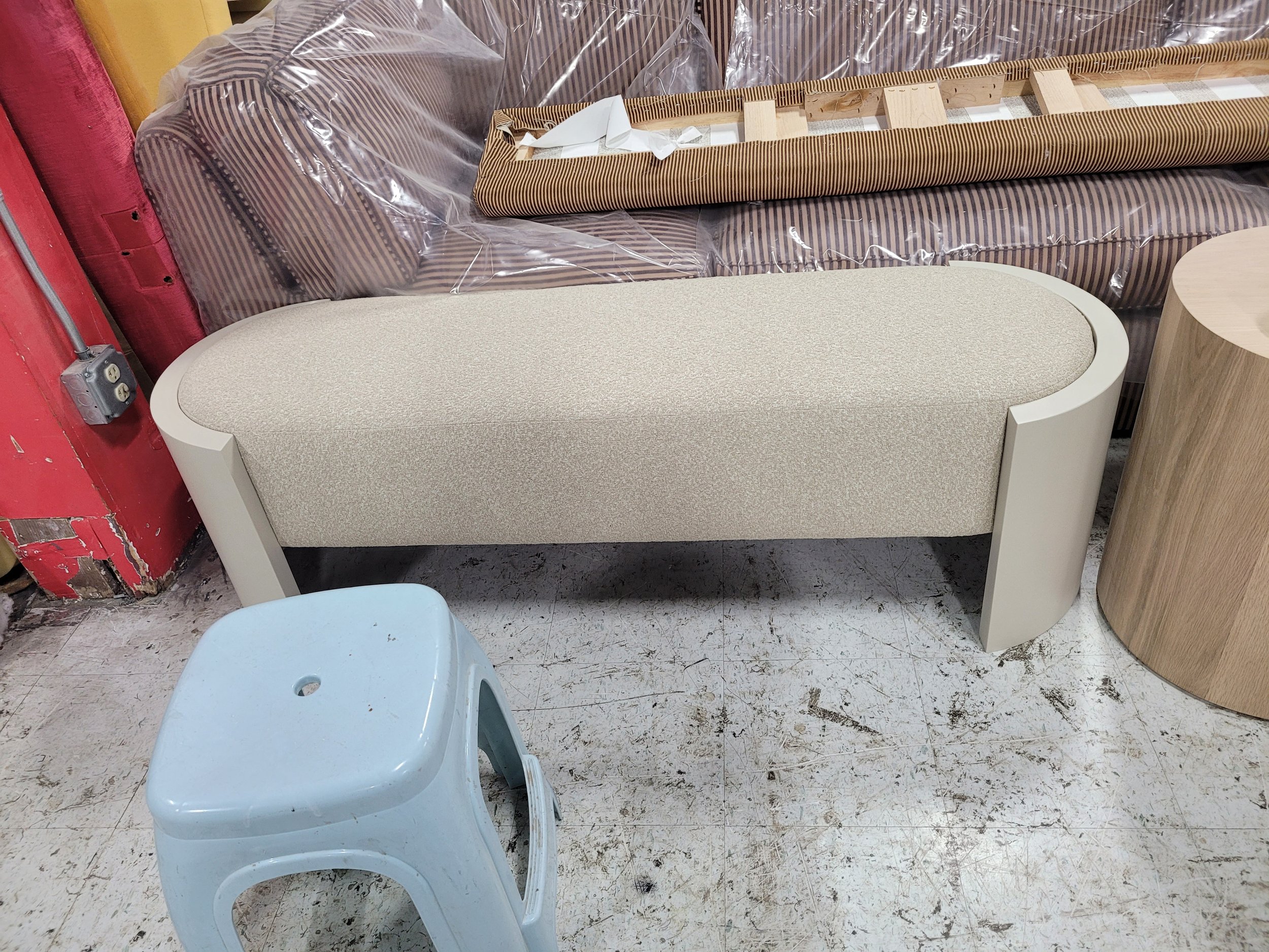 Elegant And Simple Long - Shaped Ottoman Bench.jpg