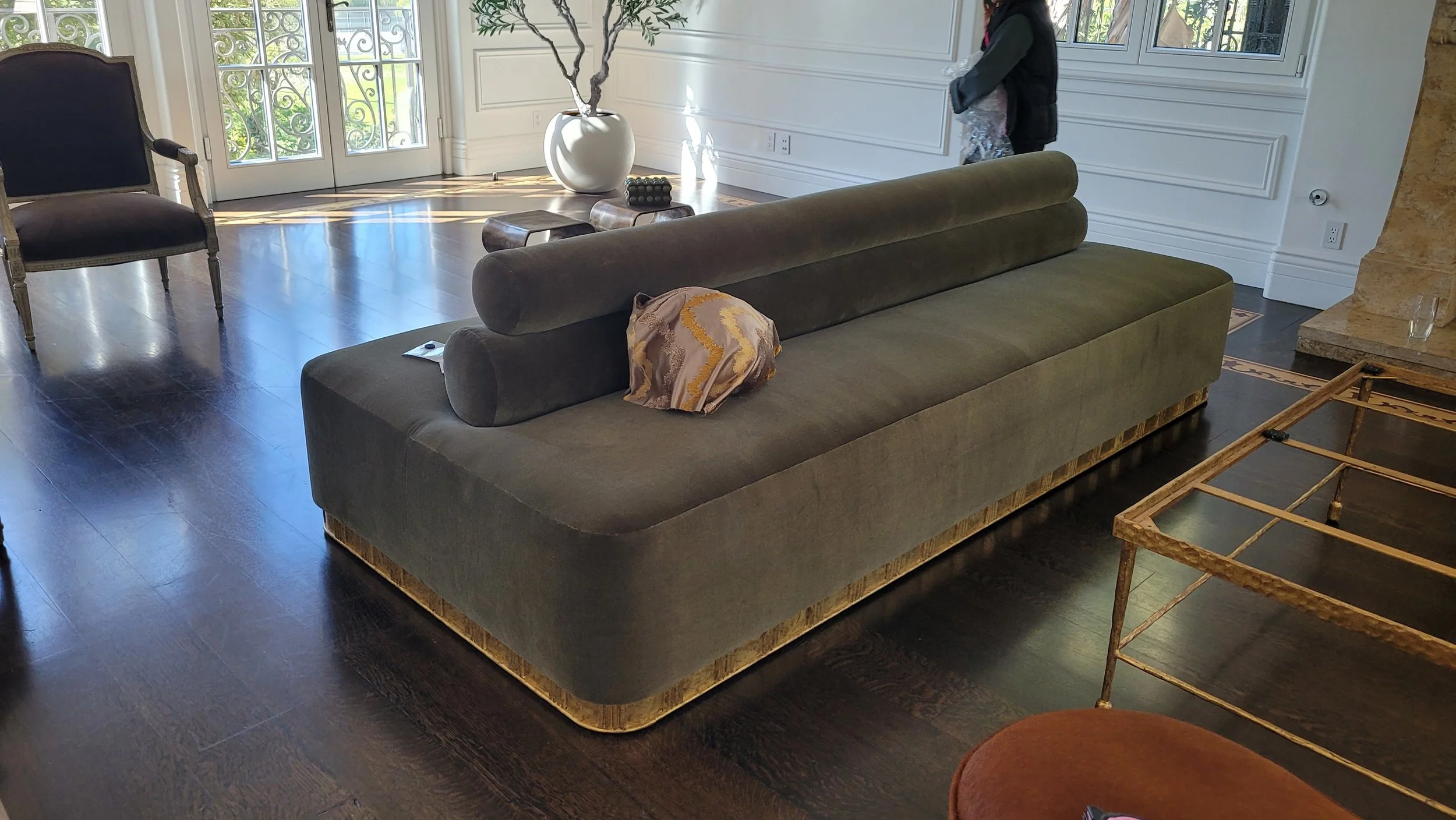 rectangular sofa.jpg