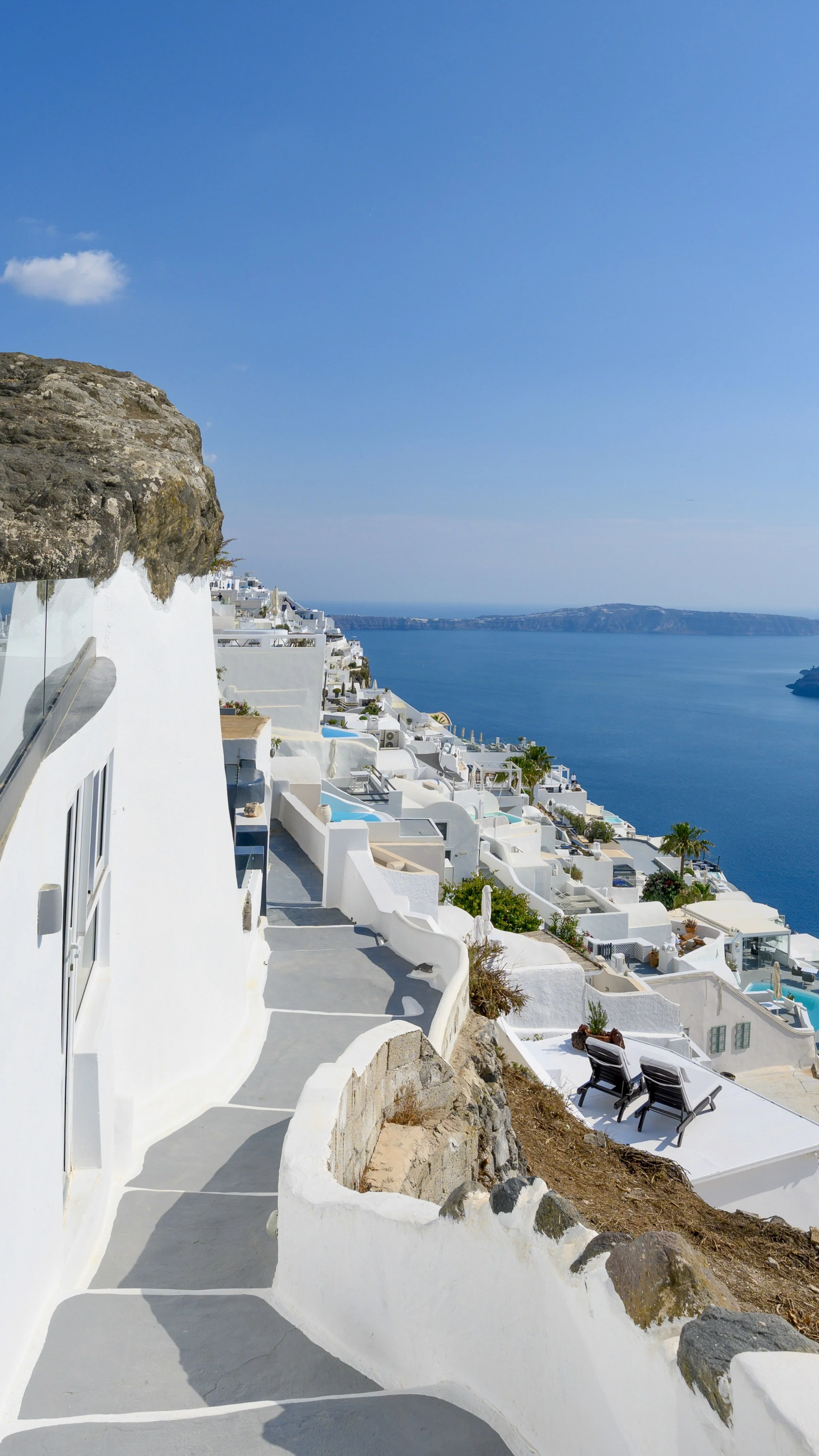 the Istoria Hotel (Santorini, Greece)