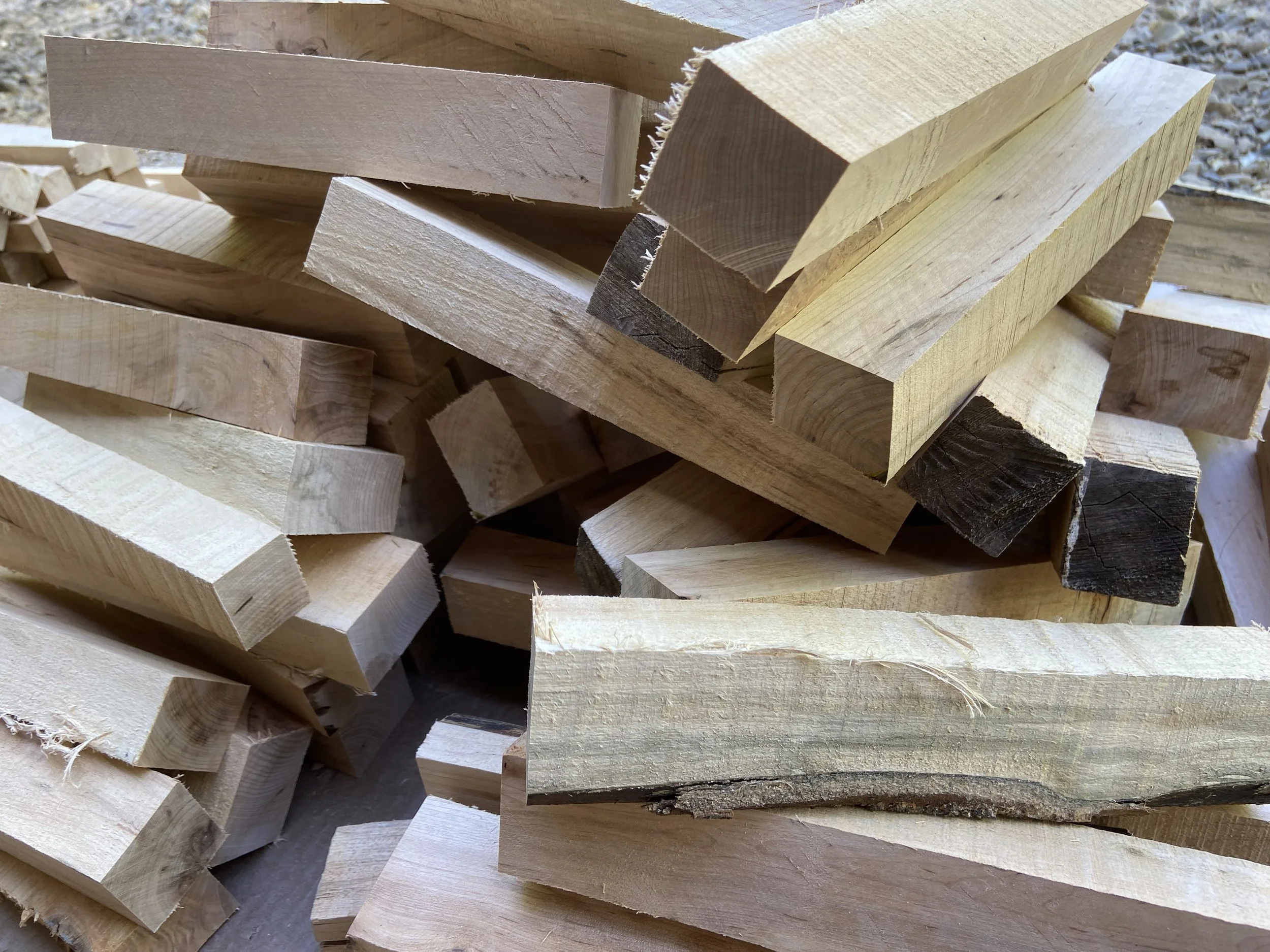 Kiln-dried cooking wood