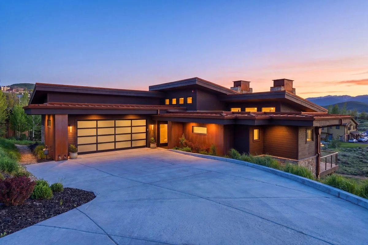 1 - 2760 Westview Trail.jpg