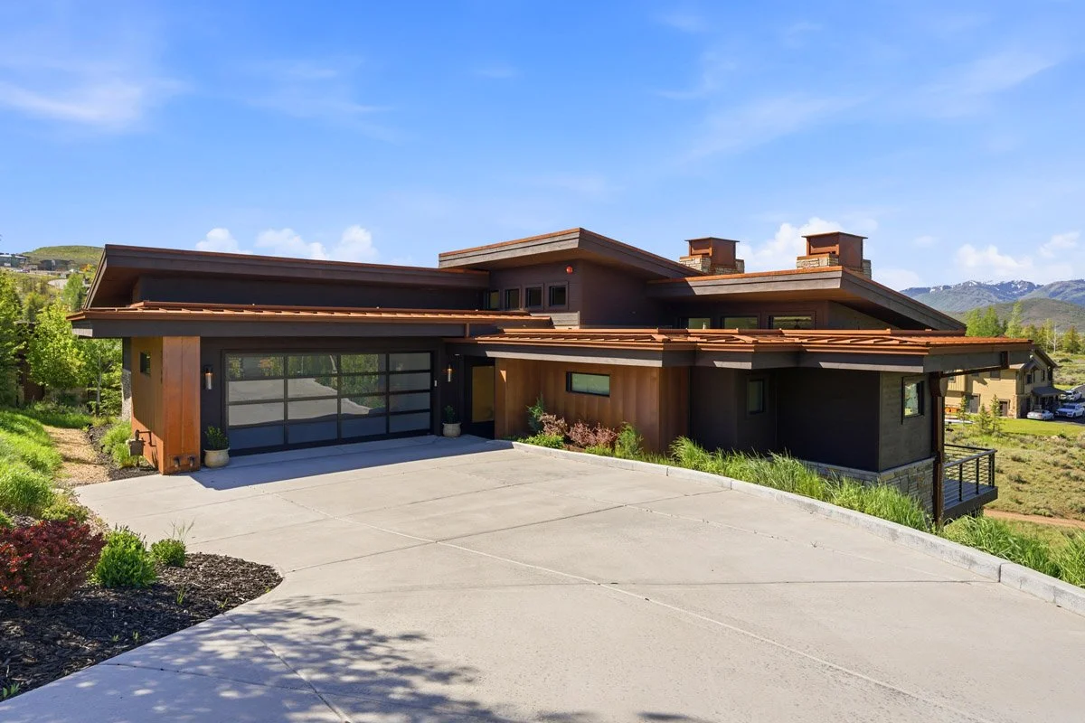 5 - 2760 Westview Trail.jpg