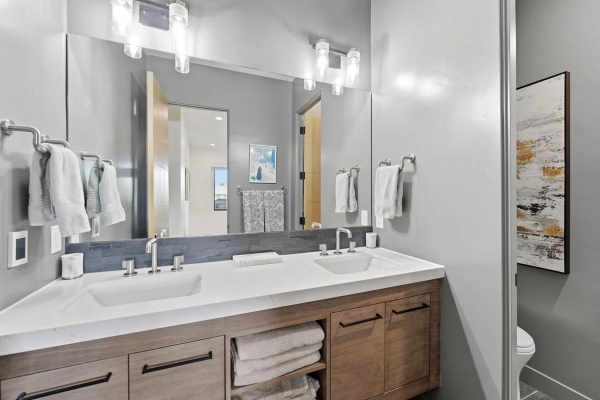 80 - 2760 Westview Trail.jpg