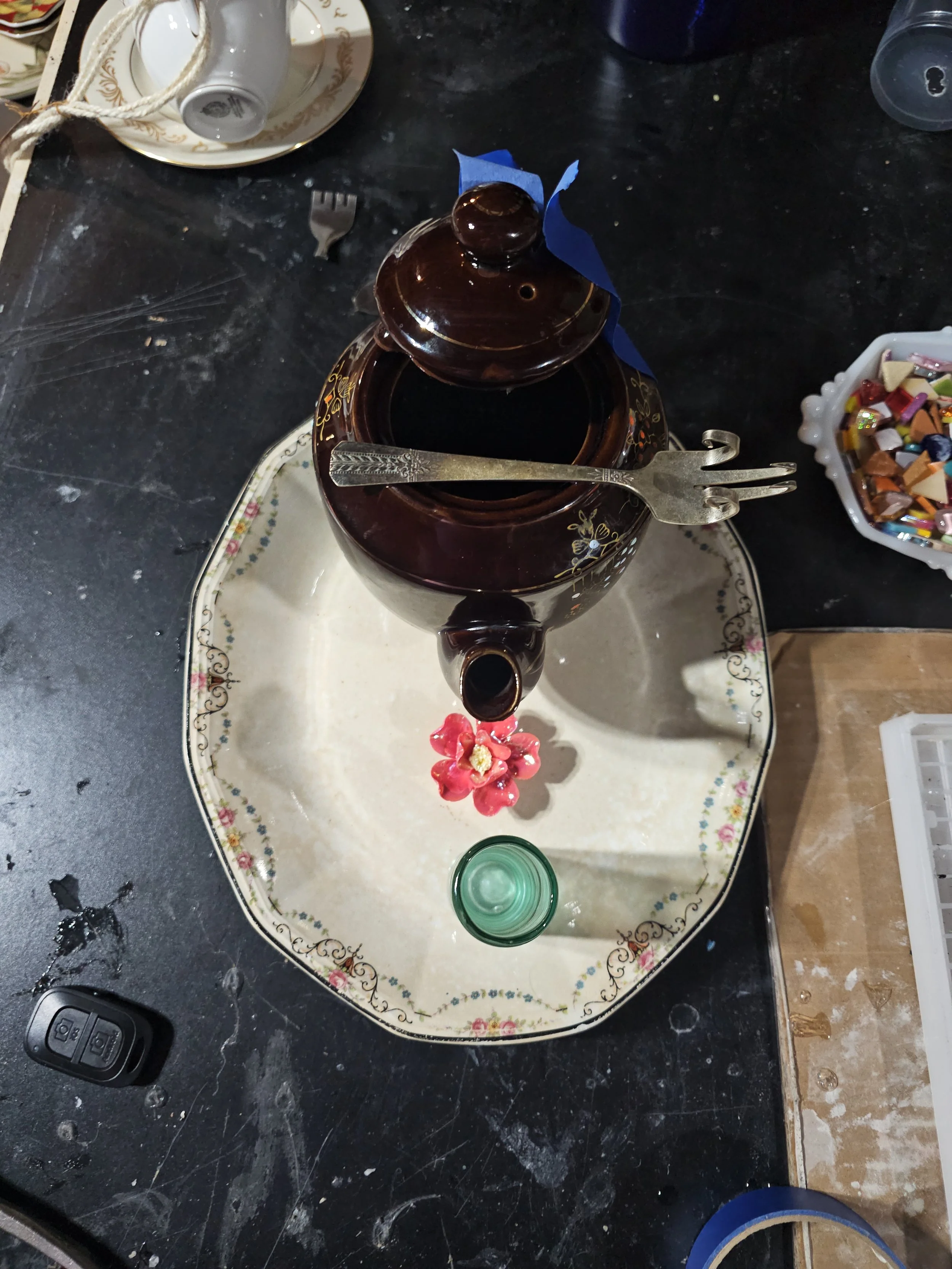 Teapot bird house