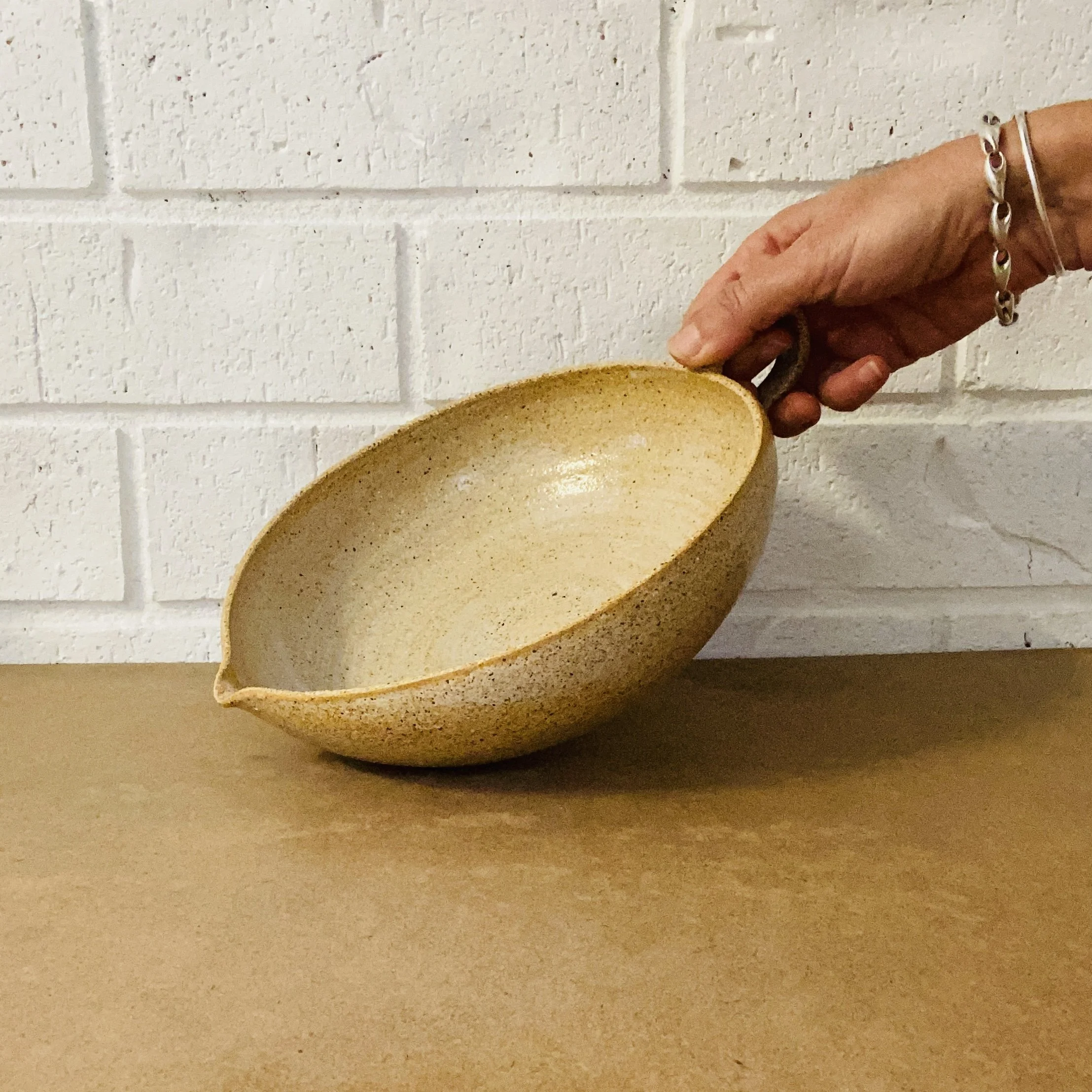 Classic Pouring Bowl