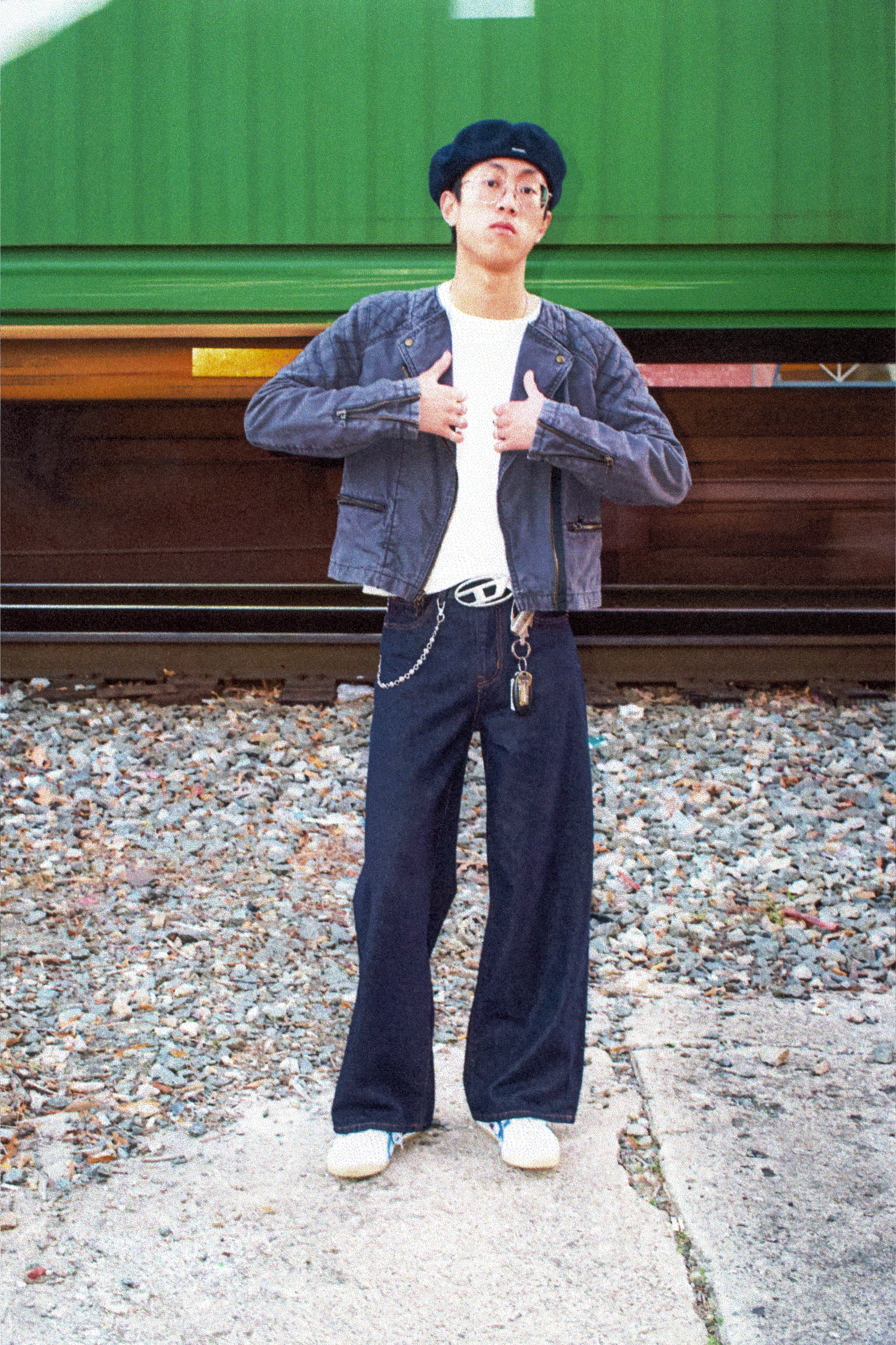 DYLANBOOK1.png