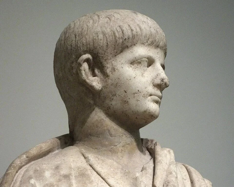 Statue of young Nero