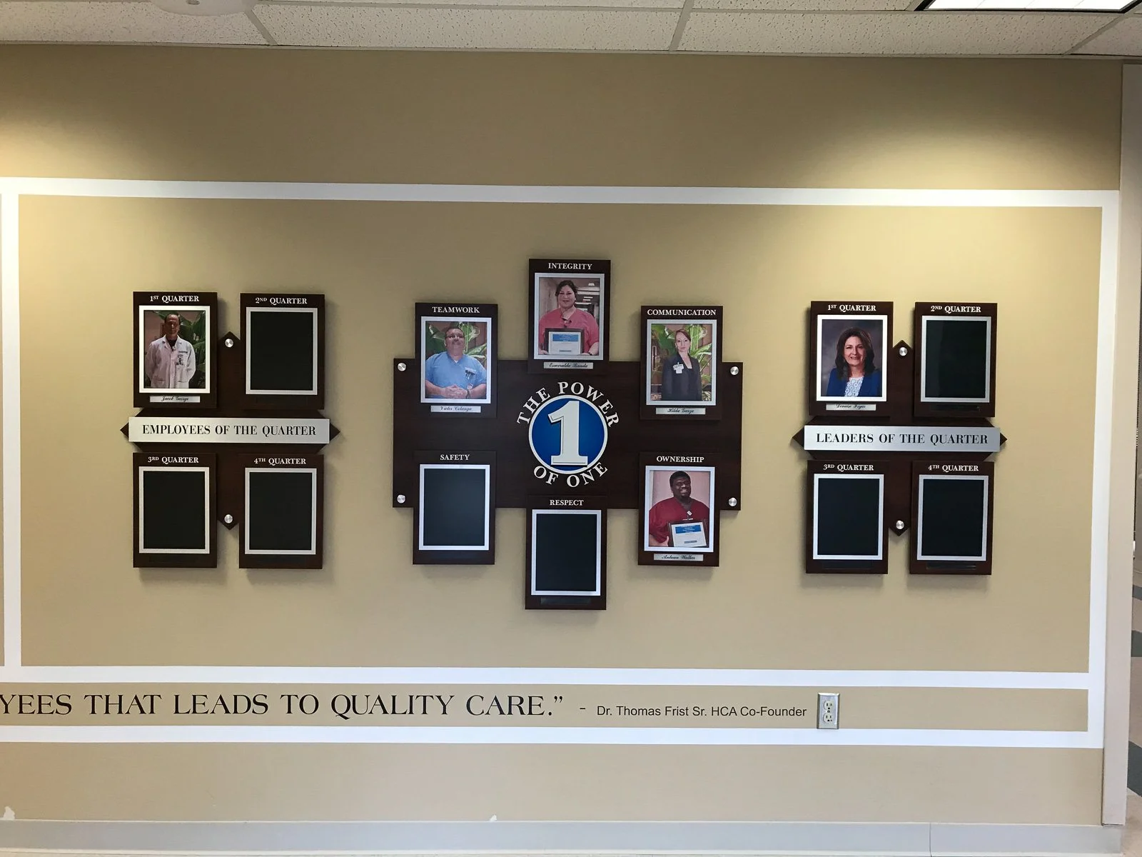 custom-wall-photo-display-pasadena-tx.jpg